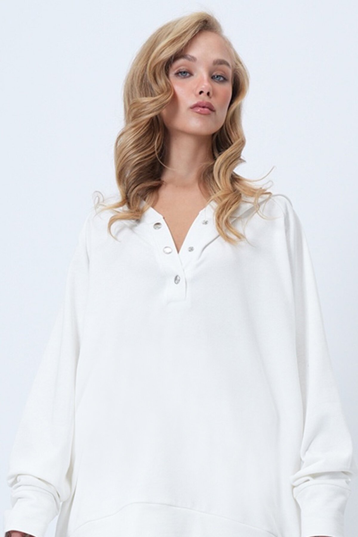 Kapüşonlu Çıtçıtlı Oversize Sweatshirt Ve Pantolonlu Alt Üst Takım