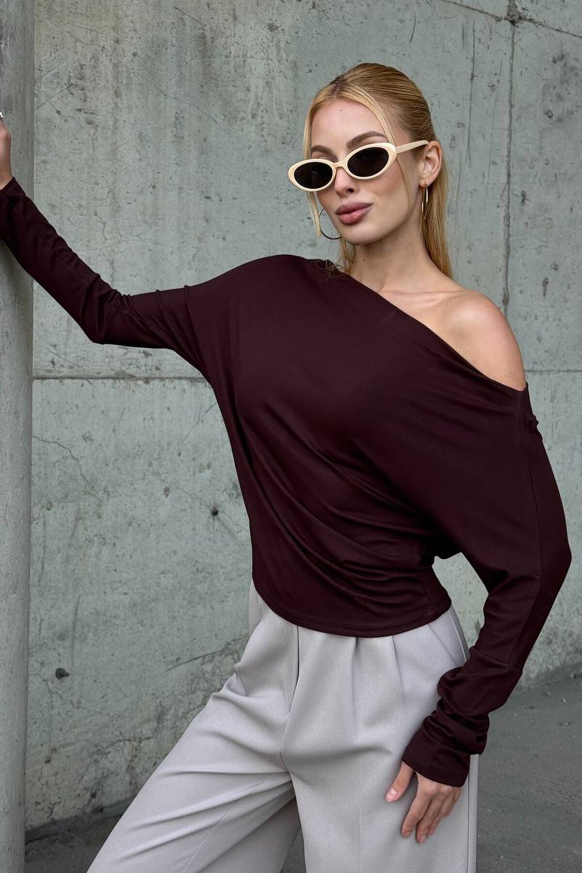 Kayık Yaka Uzun Kollu Basic Bluz