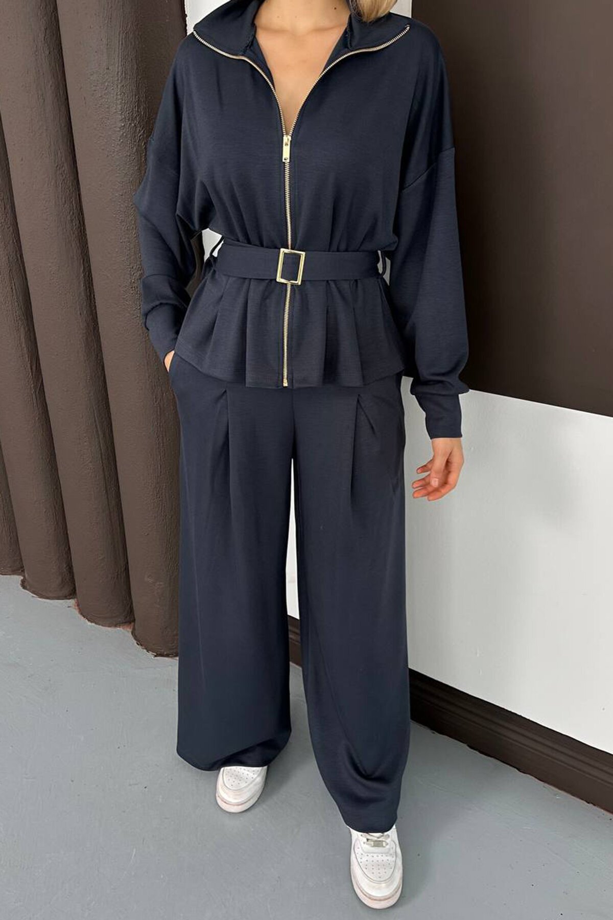 Kemer Detaylı Fermuarlı İkili Takım