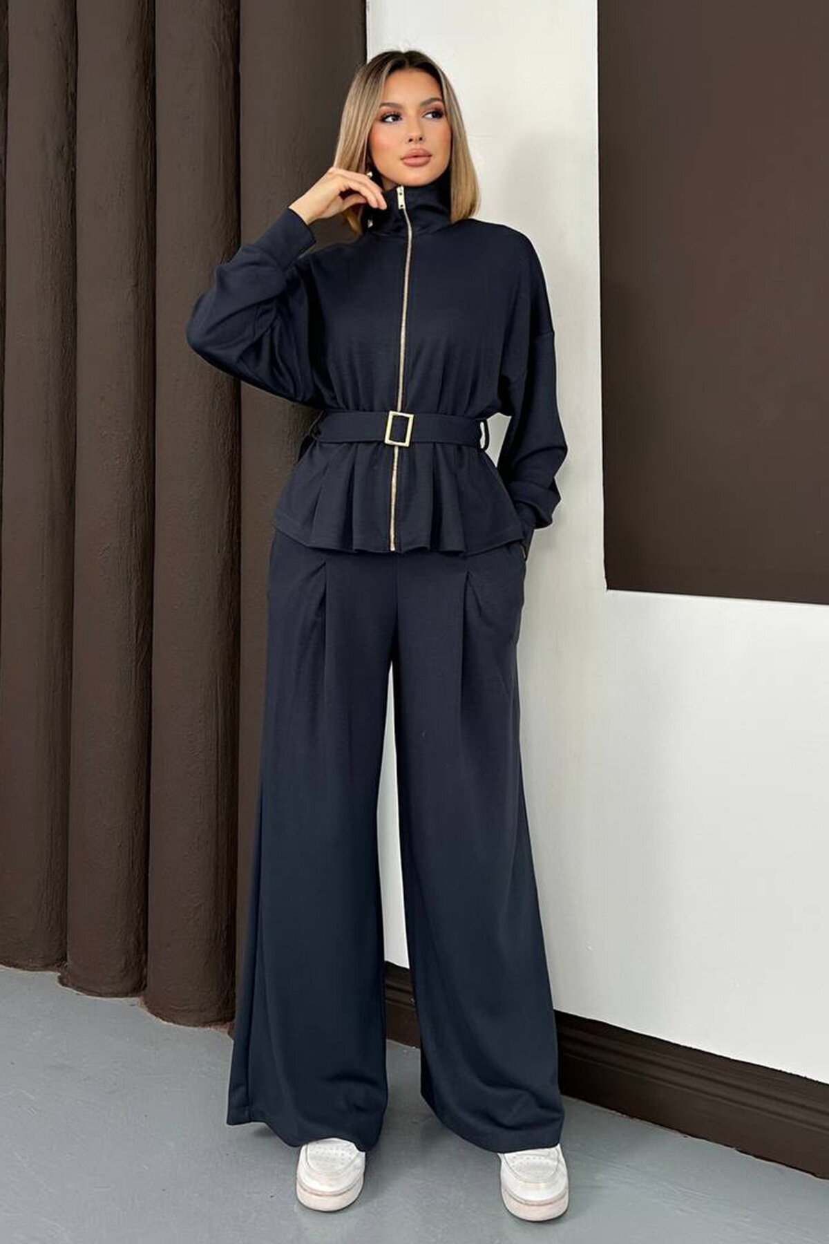 Kemer Detaylı Fermuarlı İkili Takım