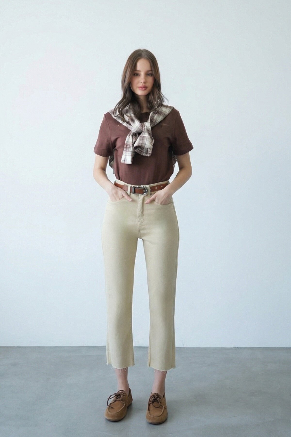 Tereyağı Sarısı Kemerli Düz Paça Jean