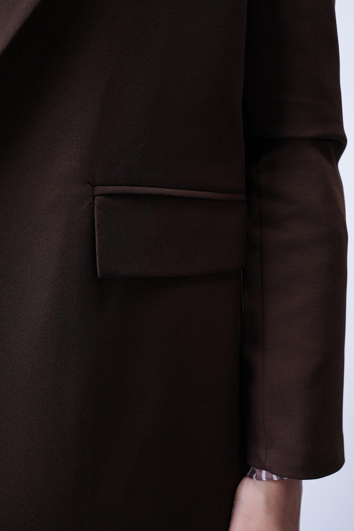 Kahverengi Kontrastlı Blazer Ceket