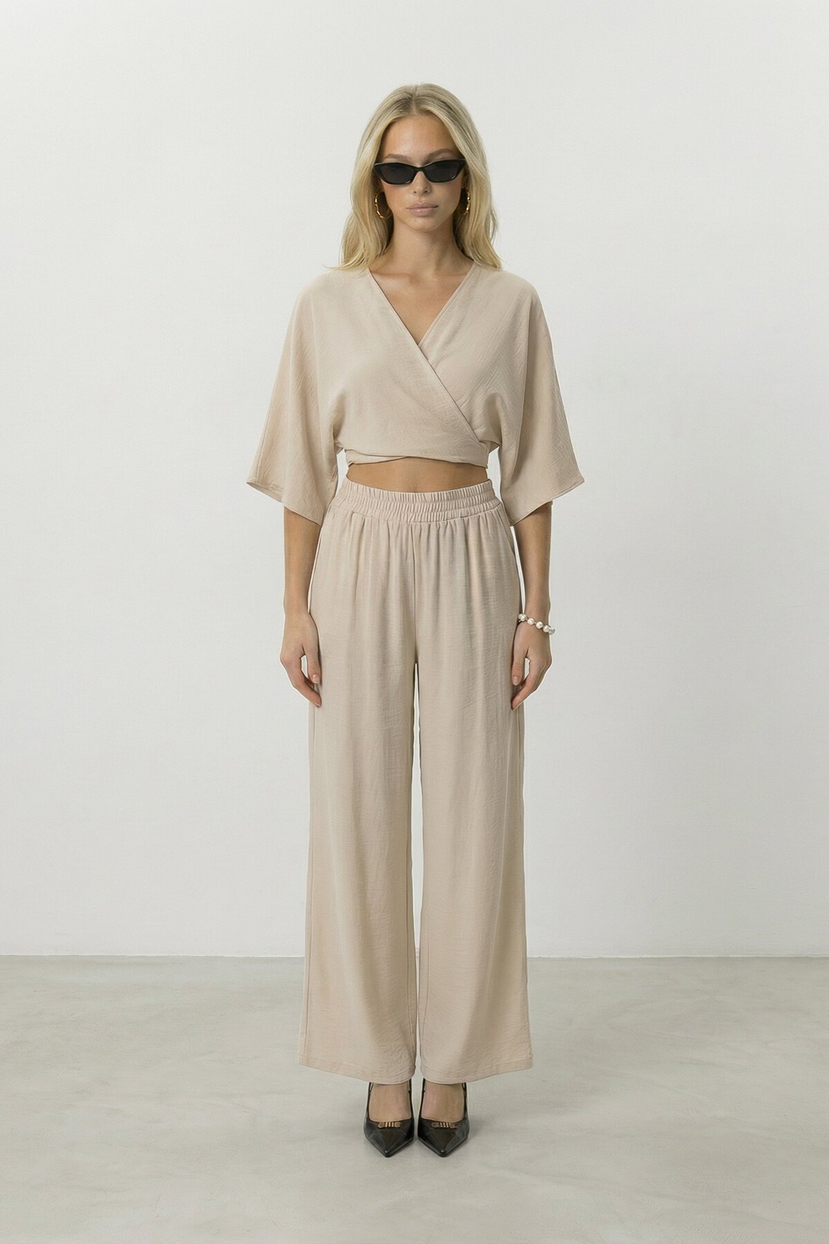 Kruvaze Yaka Bluz Ve Pantolon Takım