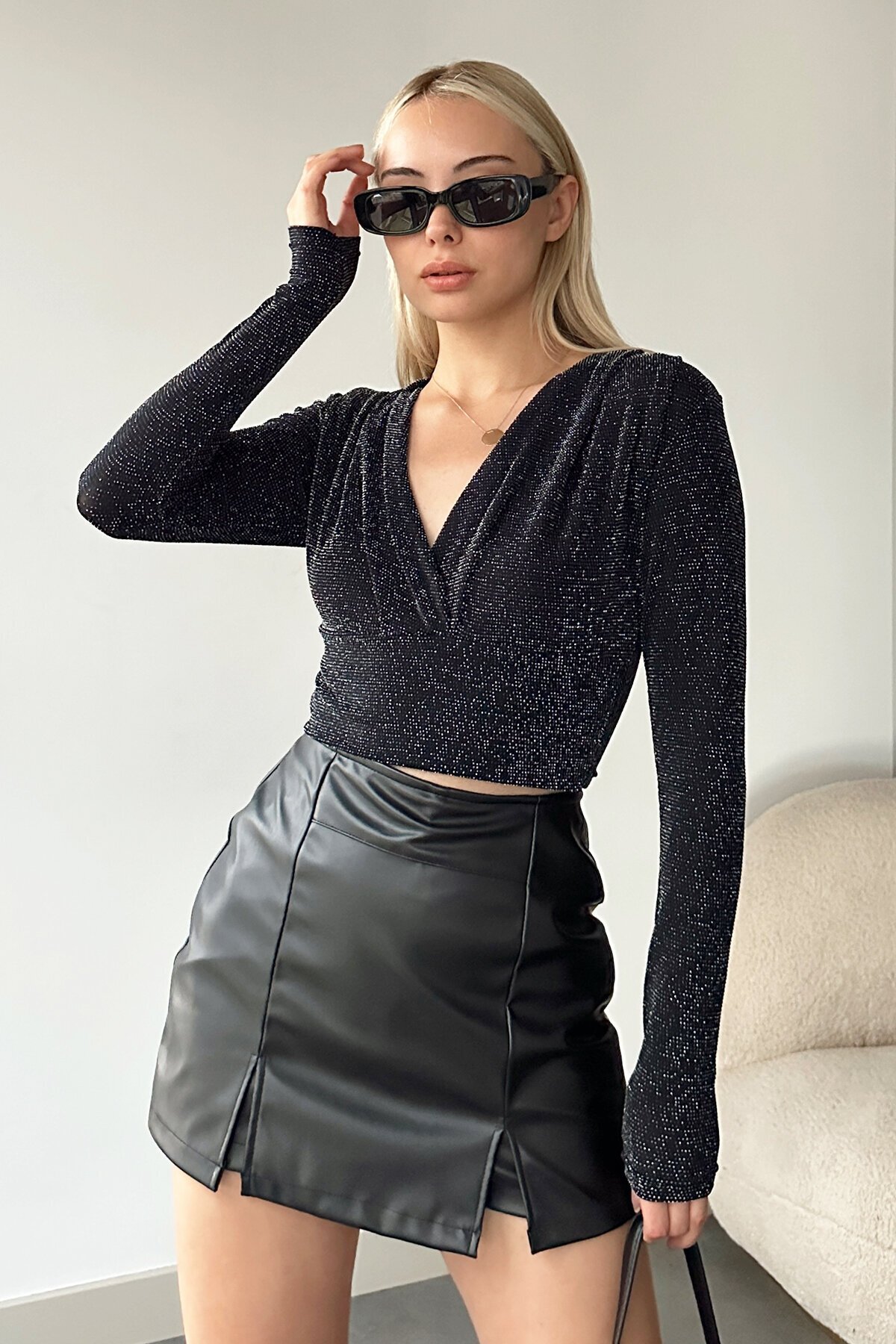 Kruvaze Yaka Simli Crop Bluz