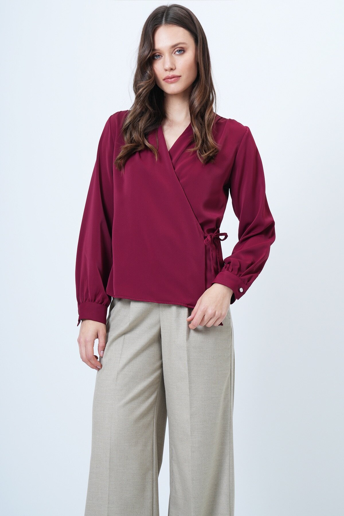 Kruvaze Yaka Yandan Bağlamalı Bluz