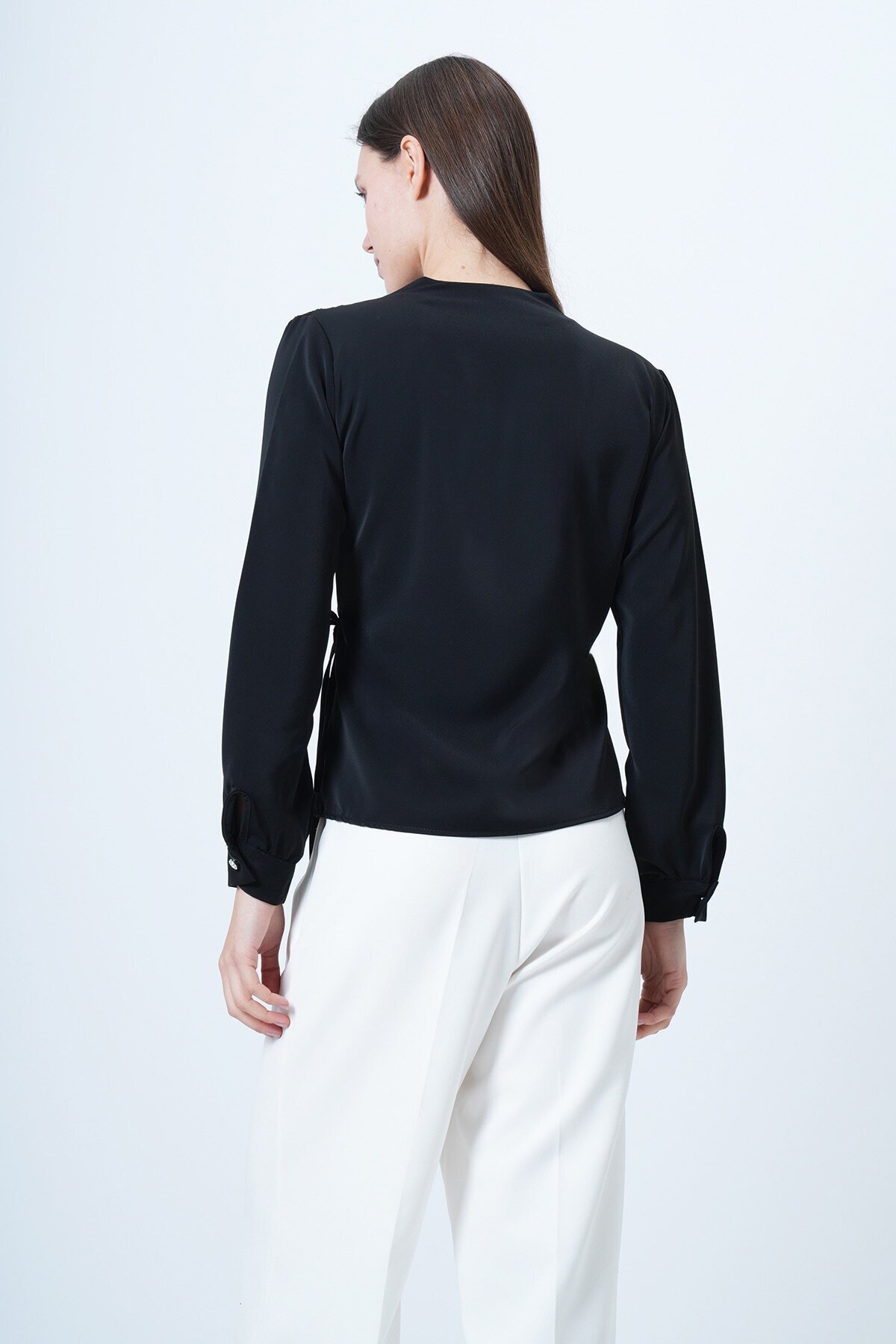 Kruvaze Yaka Yandan Bağlamalı Bluz