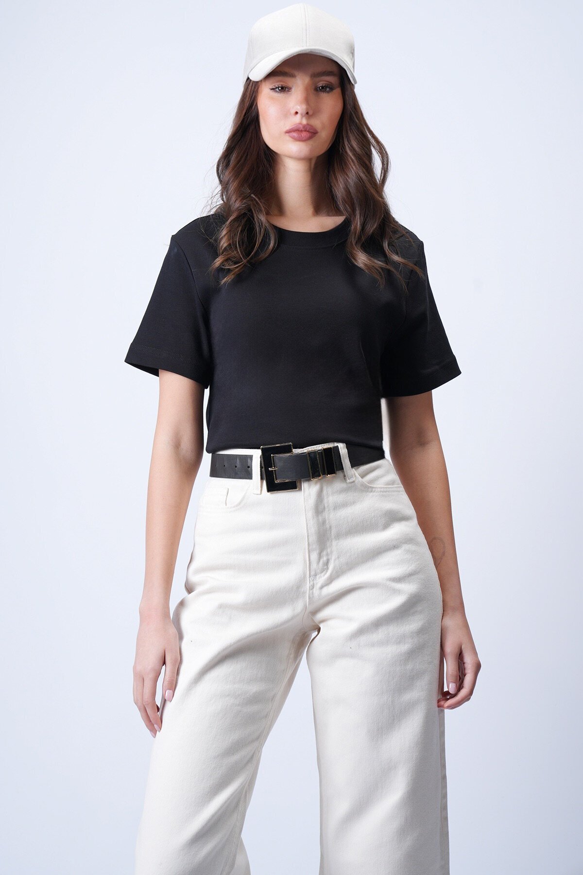 Siyah Likralı Kısa T-Shirt