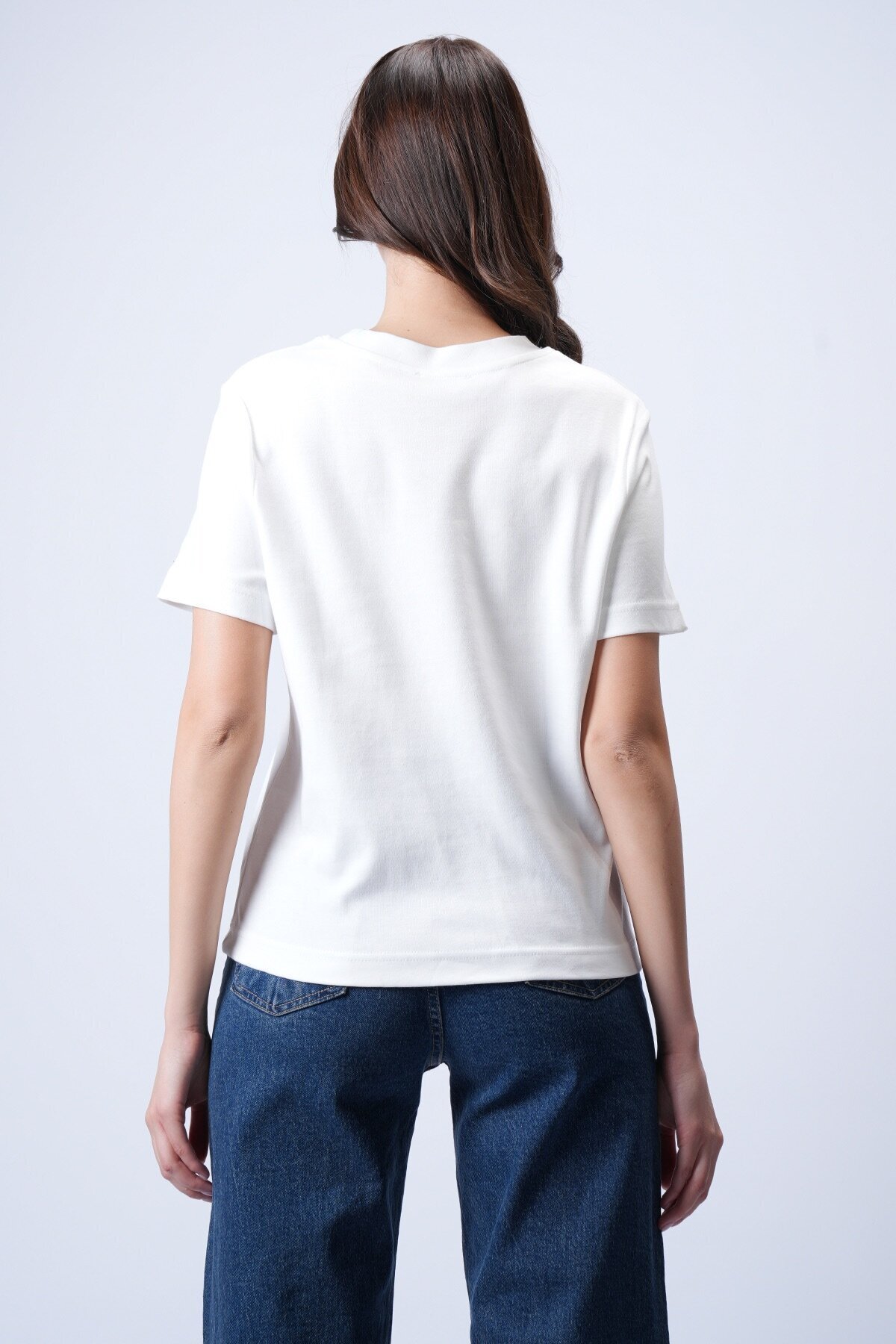 Beyaz Likralı Kısa T-Shirt