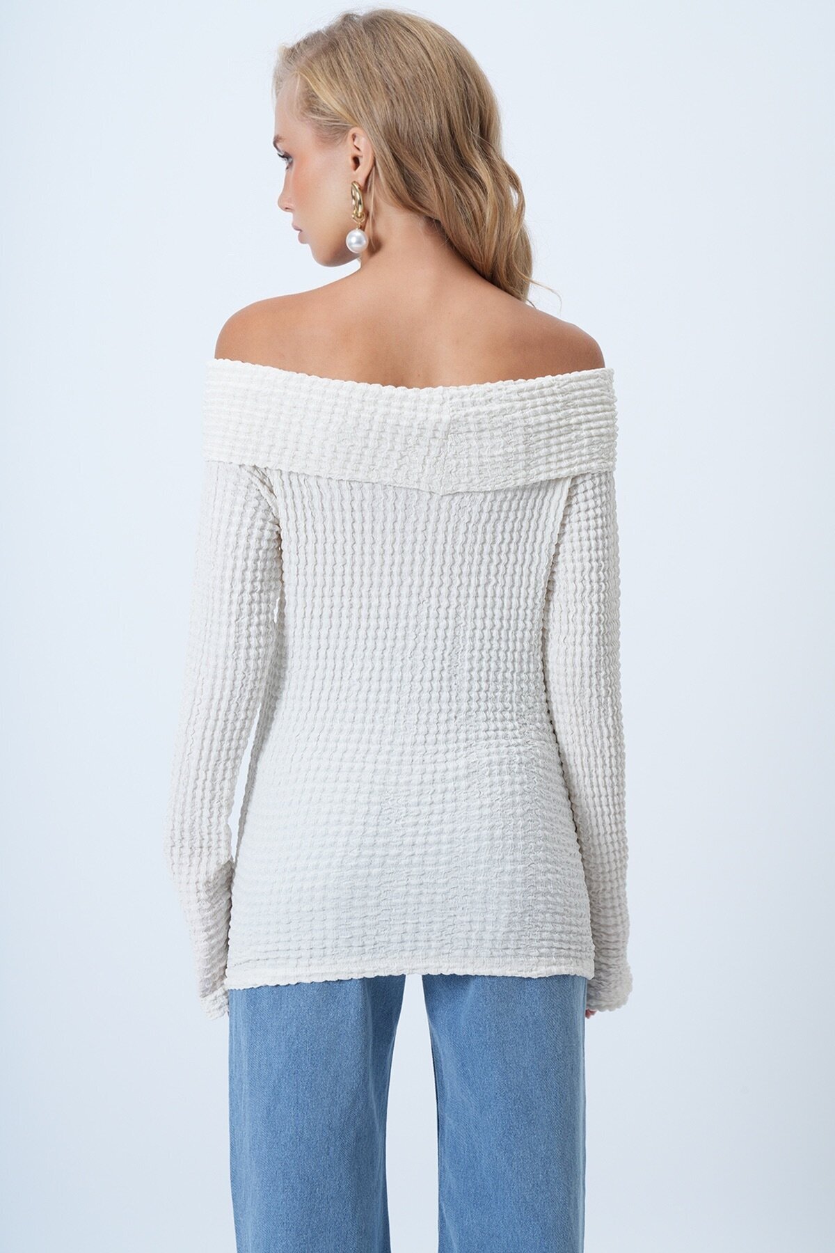 Madonna Yaka Bürümcük Uzun Kol Bluz