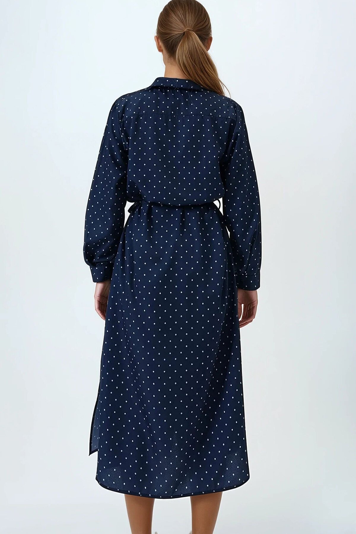 Okyanus Mavisi Puantiye Desenli Dokuma Viscon Gömlek Elbise