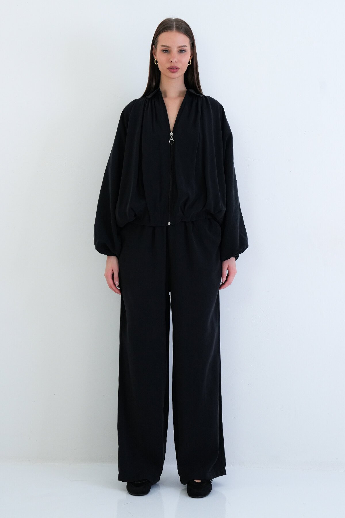 Oversize Hırka Ve Lastikli Pantolon Takım