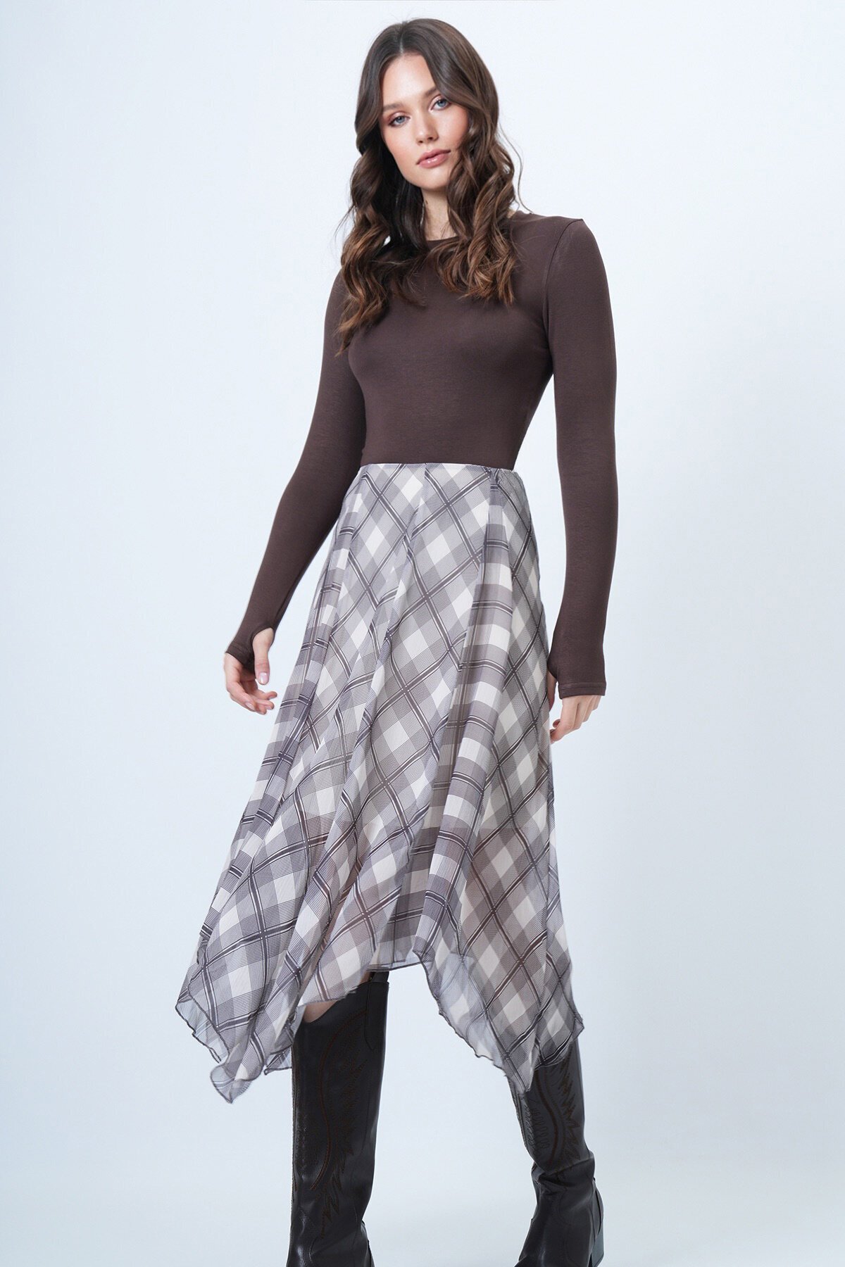 Parmak Detaylı Bisiklet Yaka Basic Bluz