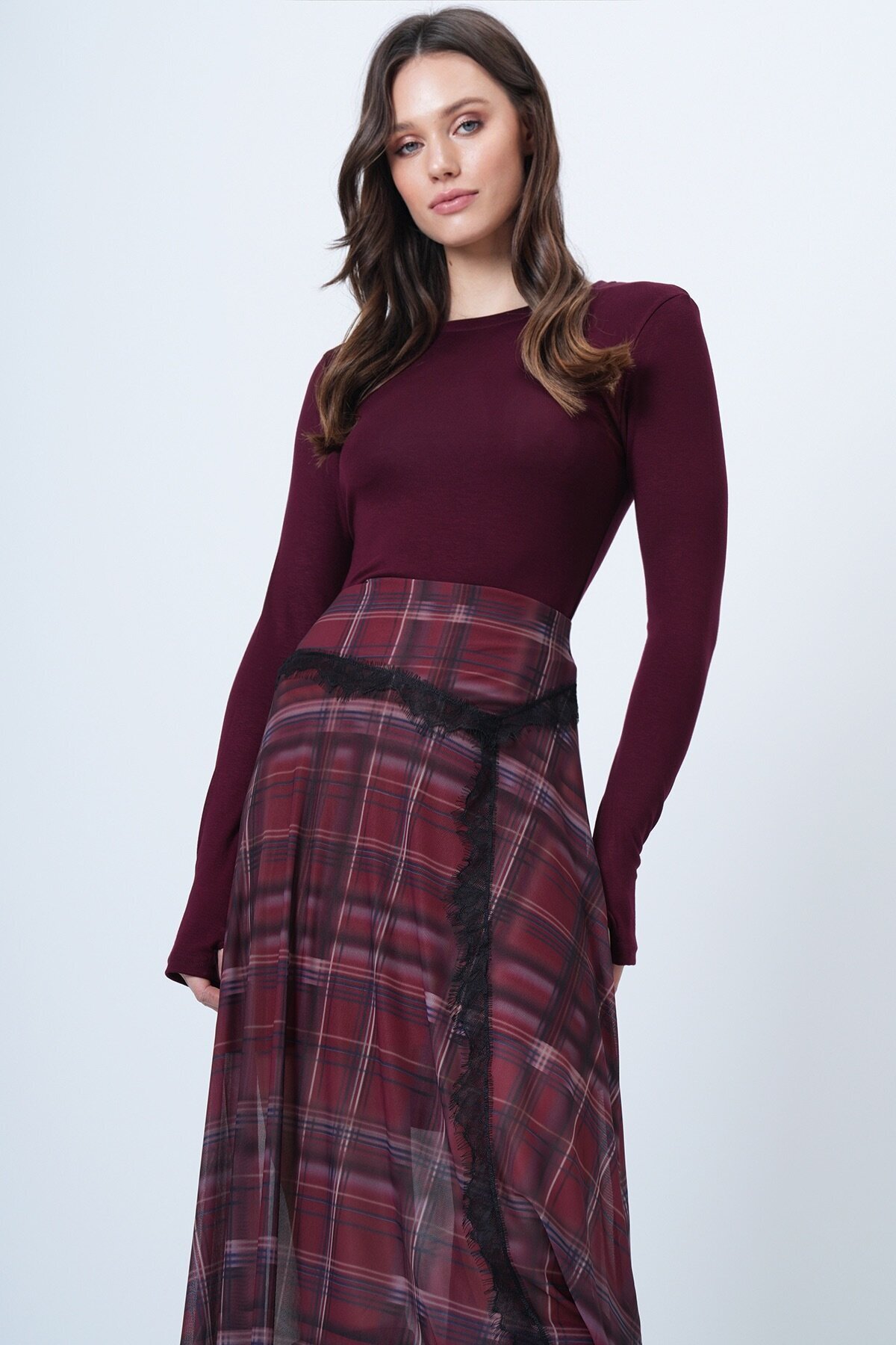 Parmak Detaylı Bisiklet Yaka Basic Bluz