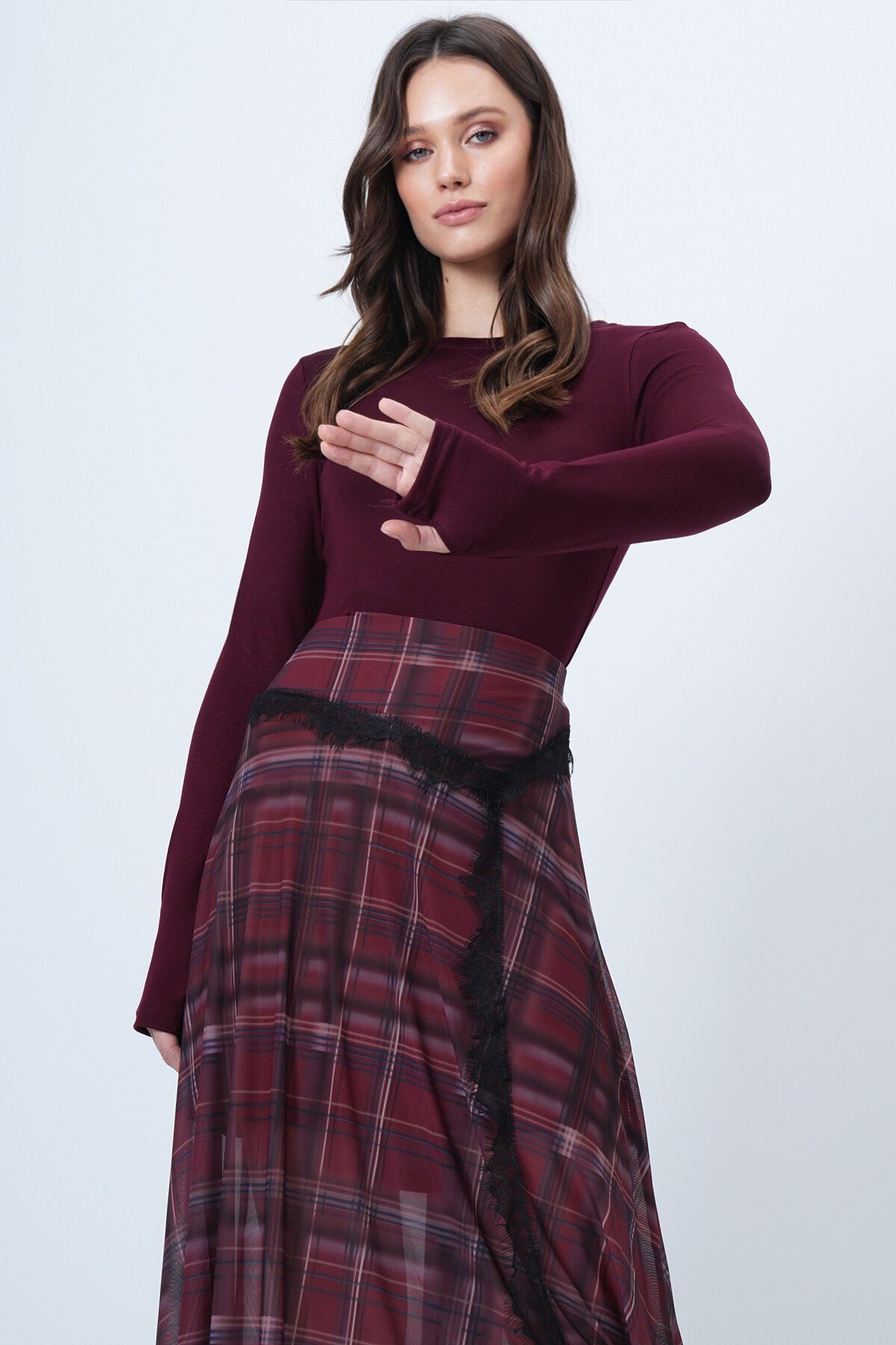 Parmak Detaylı Bisiklet Yaka Basic Bluz