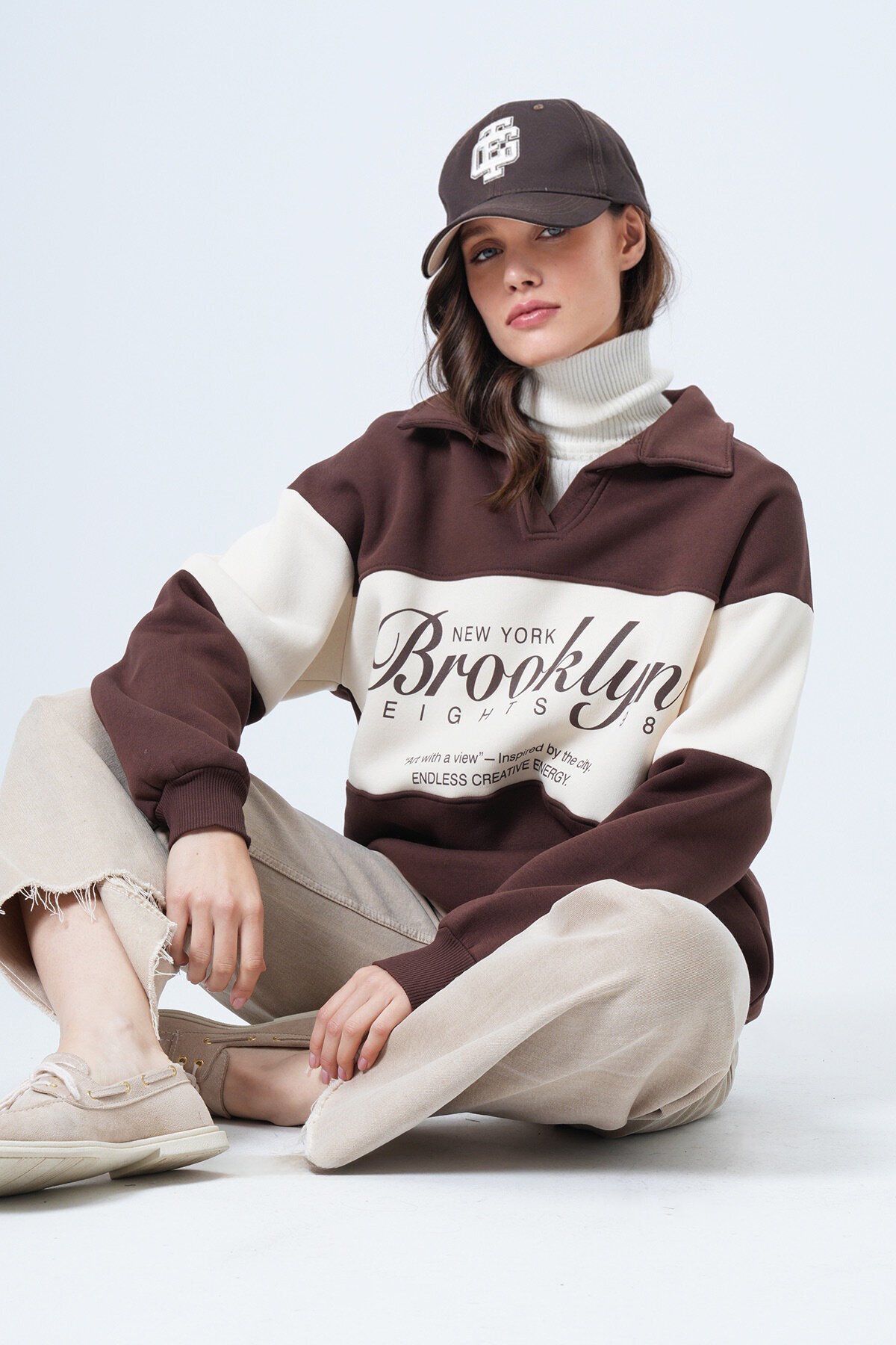 Polo Yaka Baskılı Sweatshirt