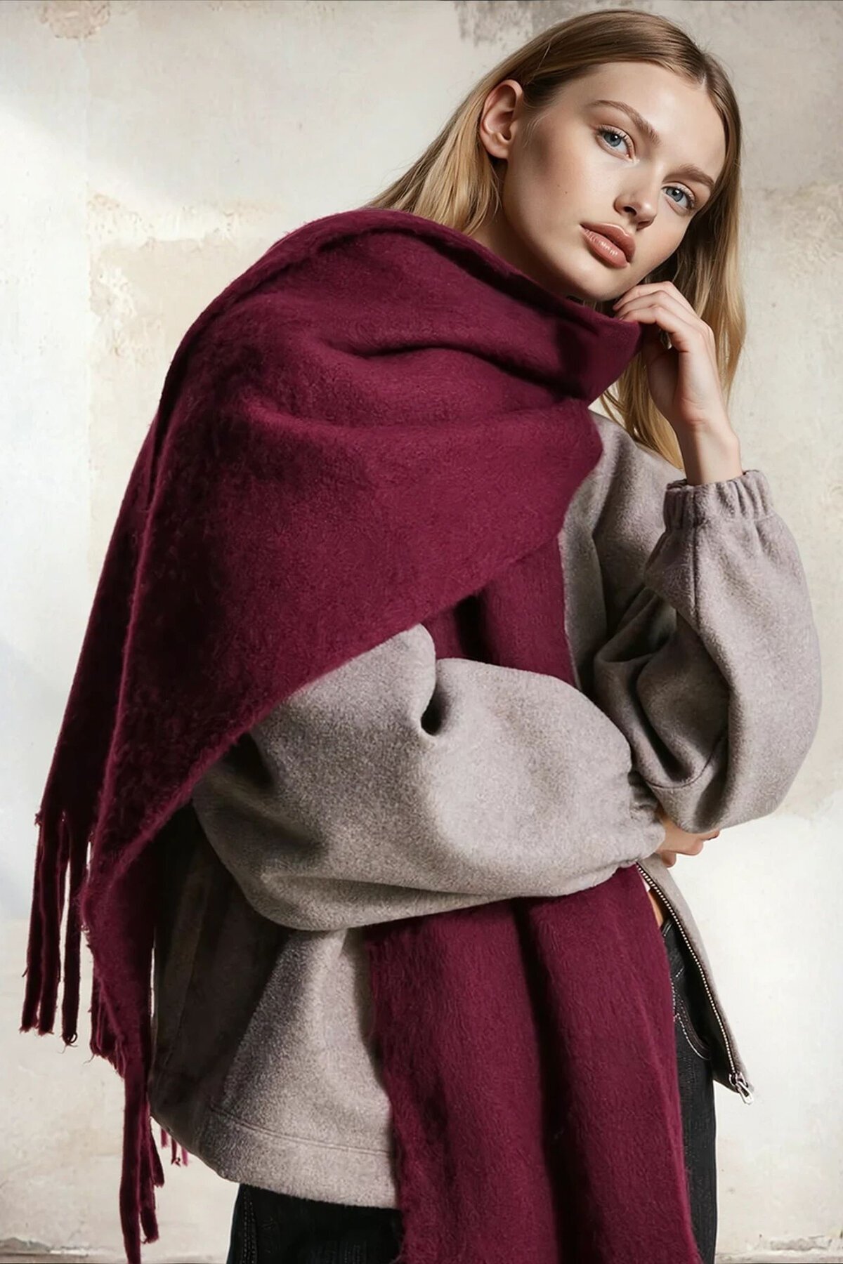 Püskül Detaylı Agnra Triko Şal