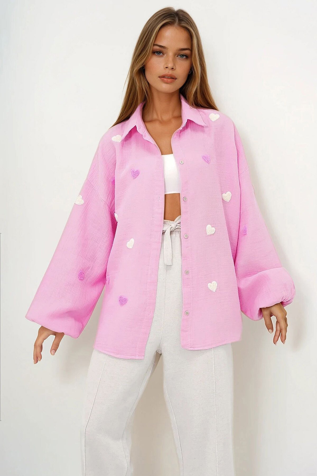 Şeker Pembe Süzene Kalp İşlemeli Oversize Müslin Keten Gömlek