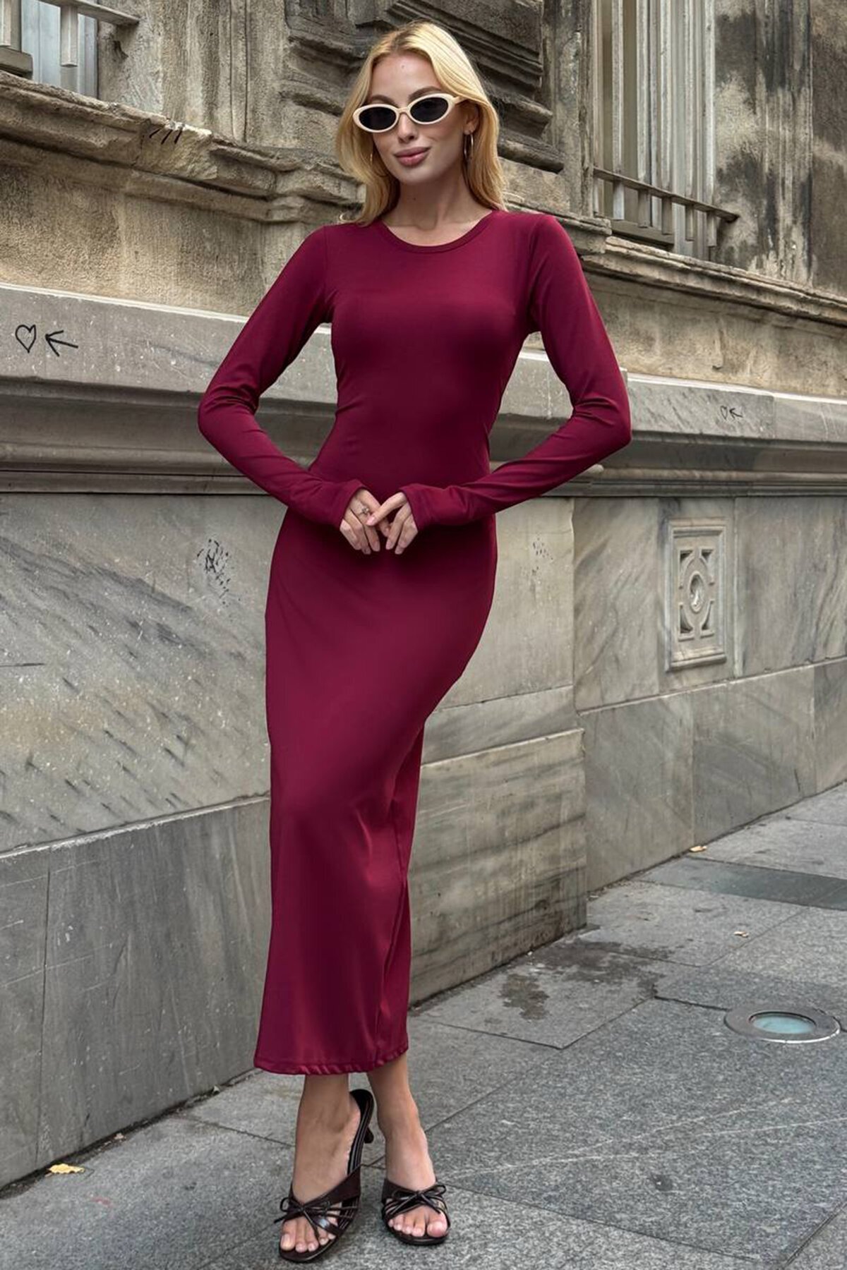 Uzun Kollu Bisiklet Yaka Dar Kesim Elbise