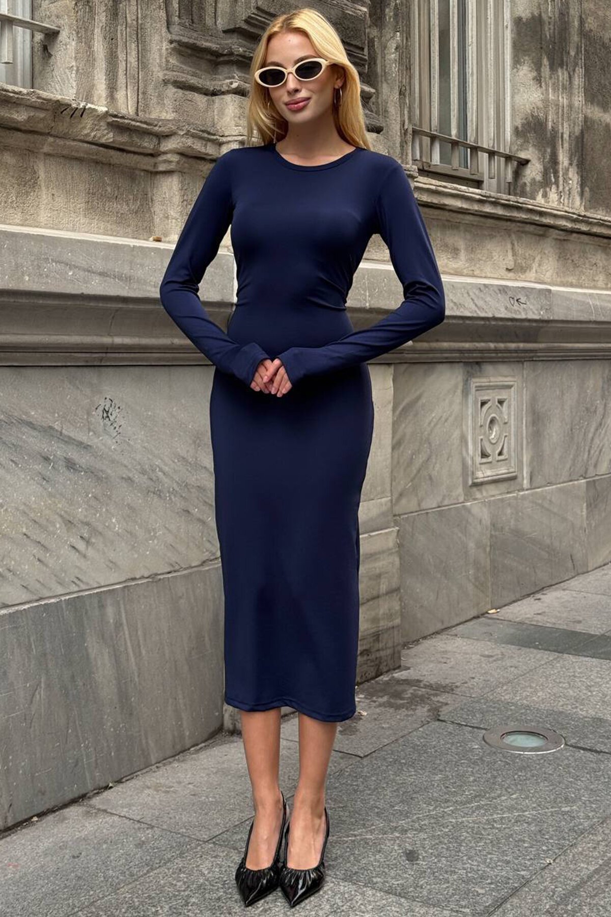 Uzun Kollu Bisiklet Yaka Dar Kesim Elbise