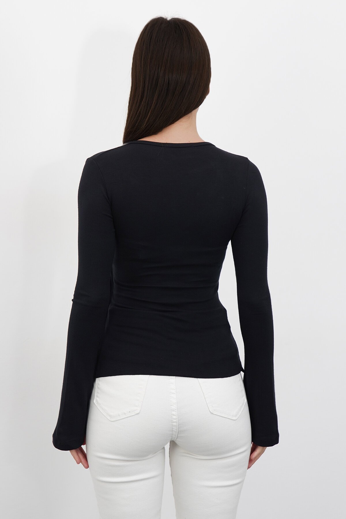 V Yaka Gold Aksesuarlı Ottaban Bluz