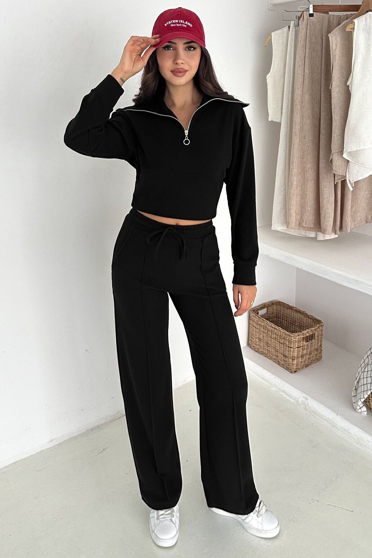 Yarım Fermuarlı Crop Sweat Ve Geniş Paça Eşofman Takım