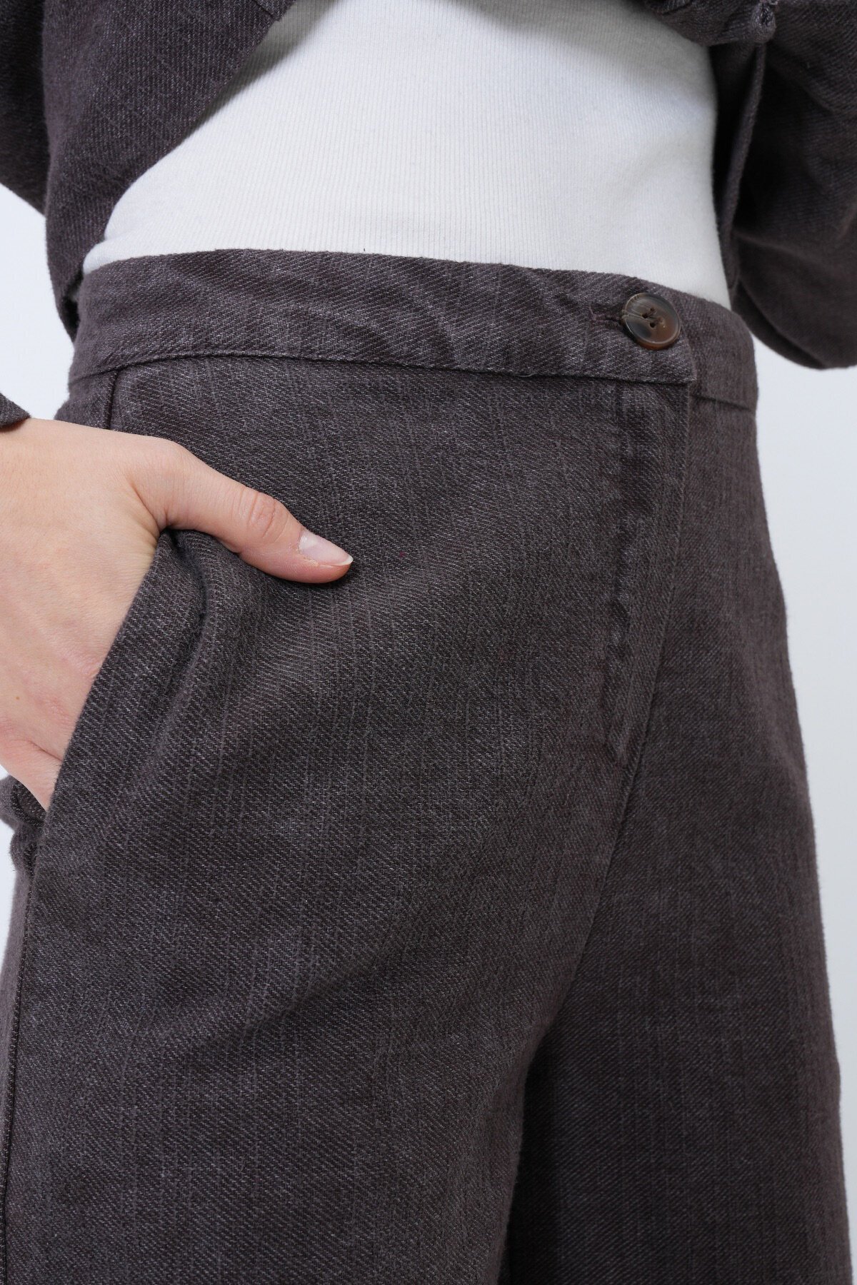 Yıkamalı Bağlama Detaylı Ceket ve Geniş Paça Pantolon Takım