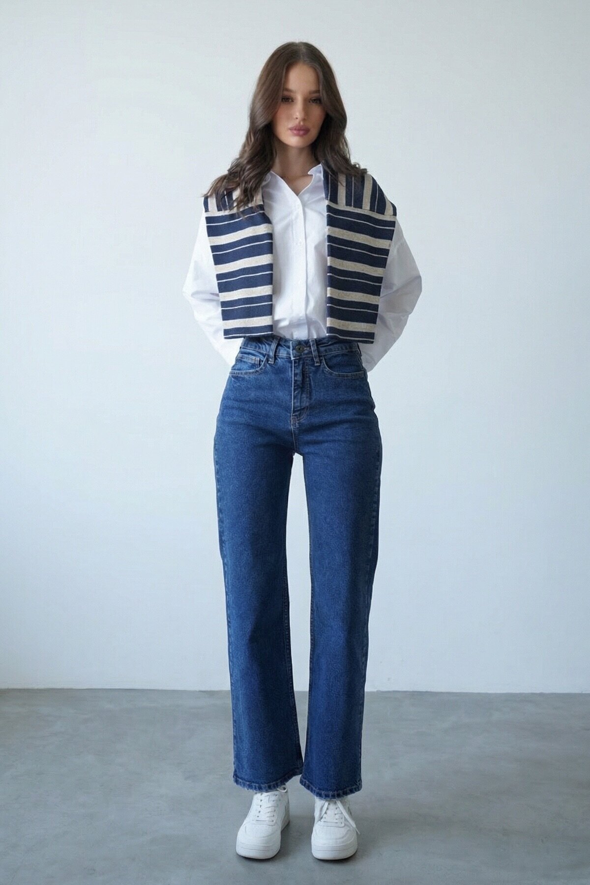 Yüksek Bel Düz Paça 5 Cepli Denim Pantolon