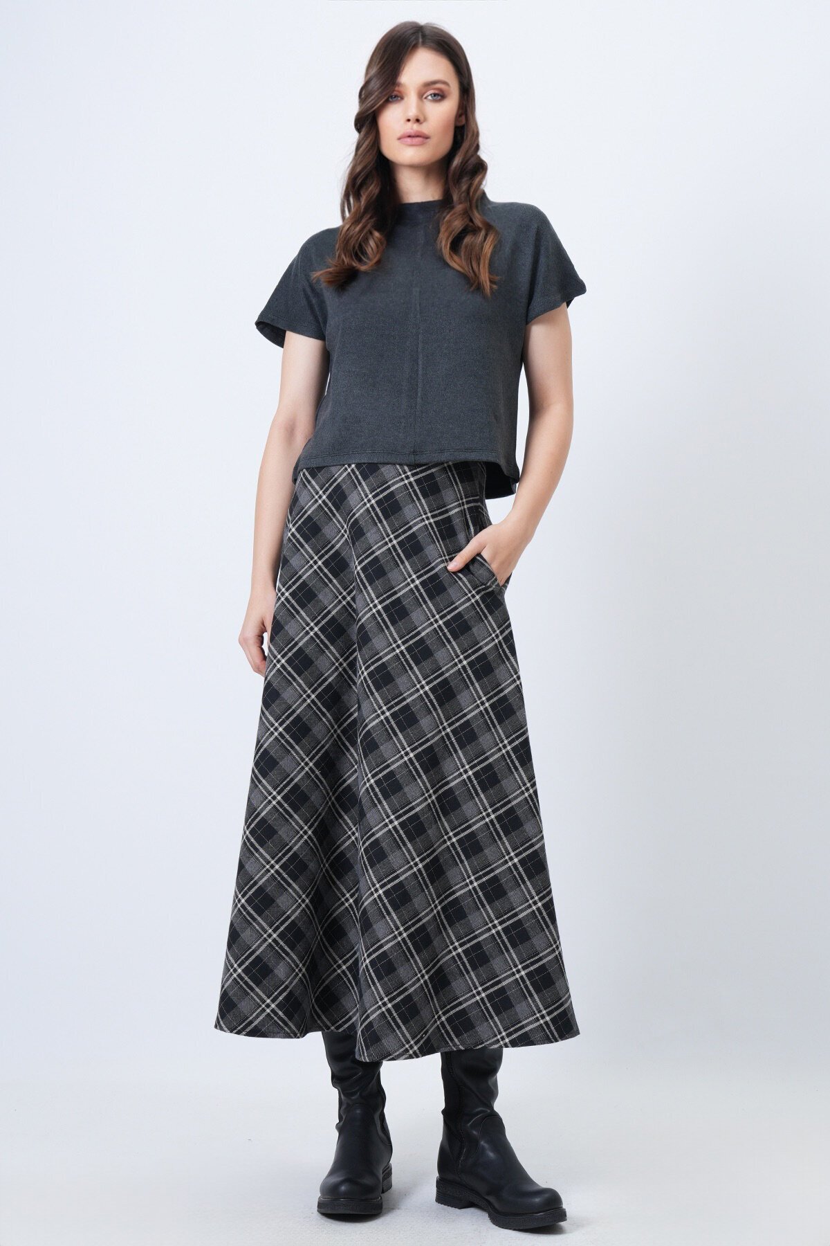 Yüksek Bel Ekose Desenli Midi Etek