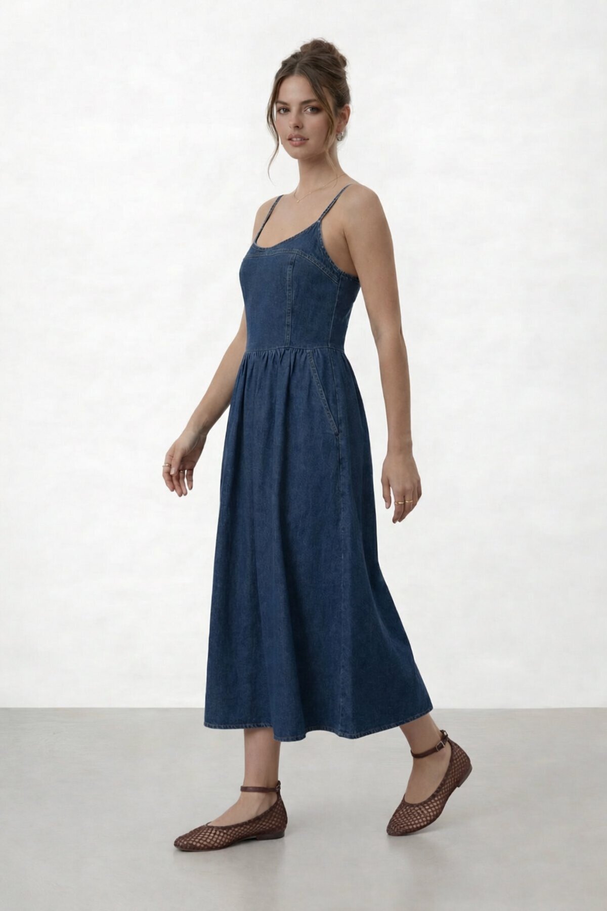 Askılı Denim Katlı Midi Elbise