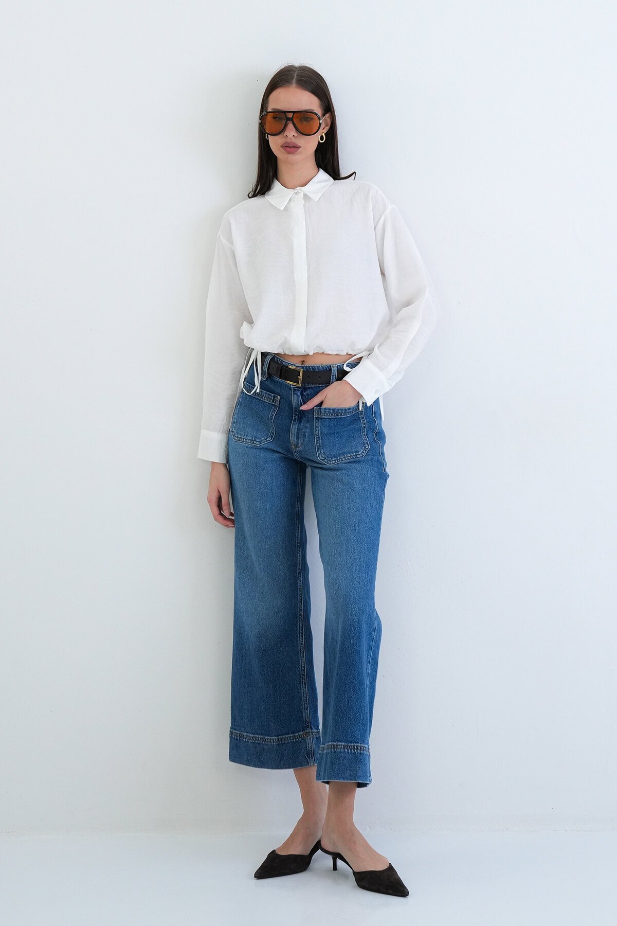 Bağcık Detaylı Gömlek Yaka Bluz