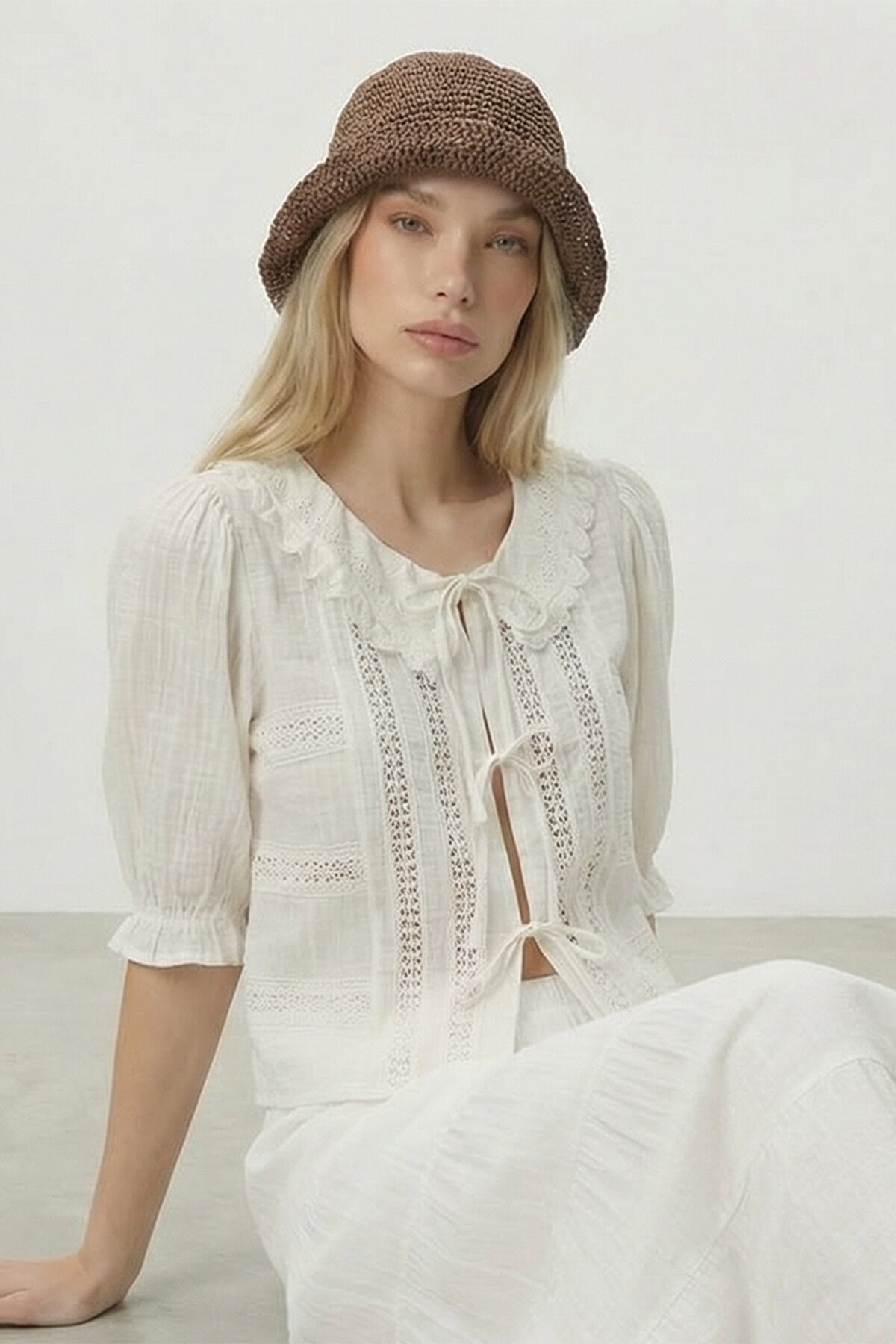 Bağlamalı Bluz Ve Lastikli Midi Etek Takım