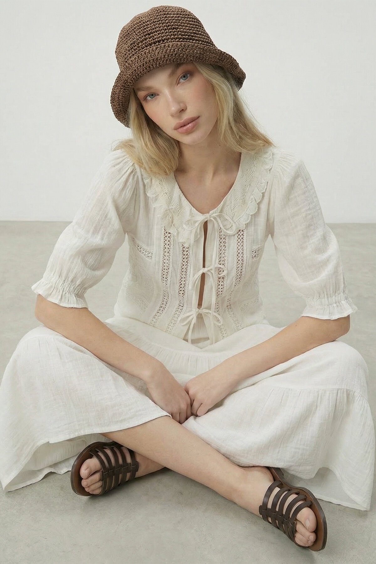 Bağlamalı Bluz Ve Lastikli Midi Etek Takım