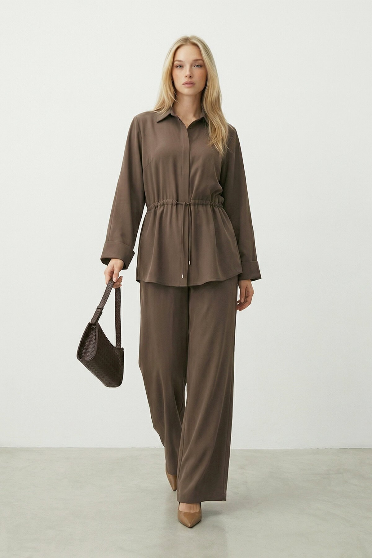 Bağlamalı Gömlek Ve Pantolon Takım