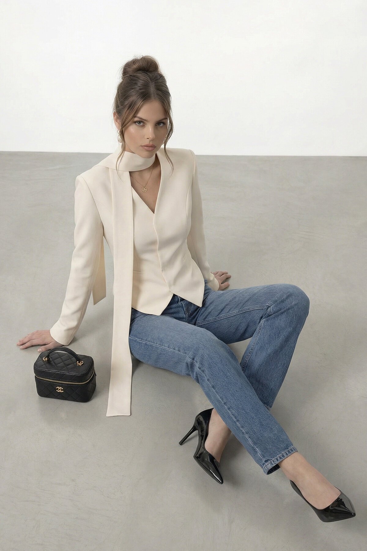 Bağlamalı V Yaka Uzun Kol Bluz