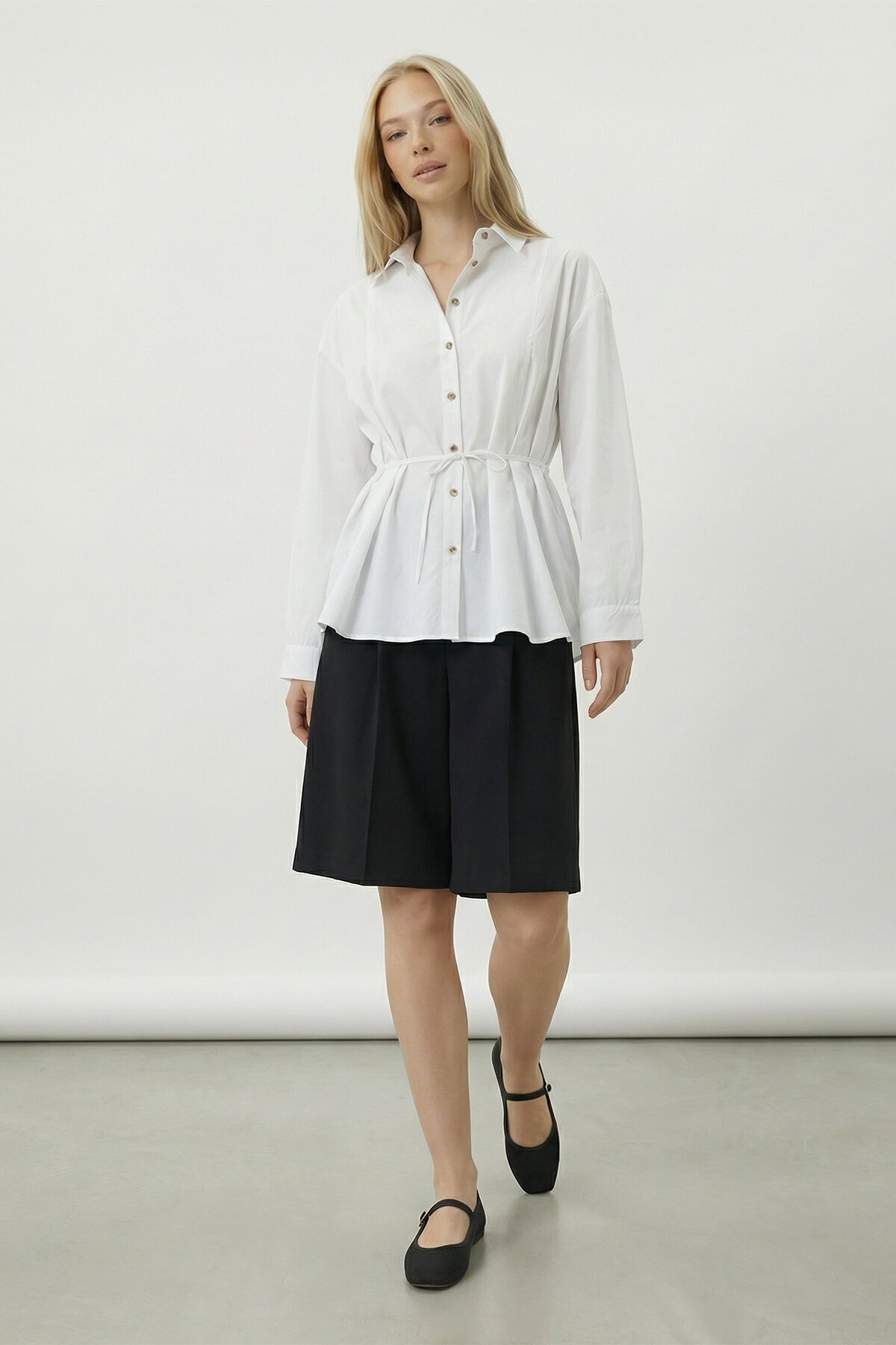 Belden Bağlamalı Gömlek