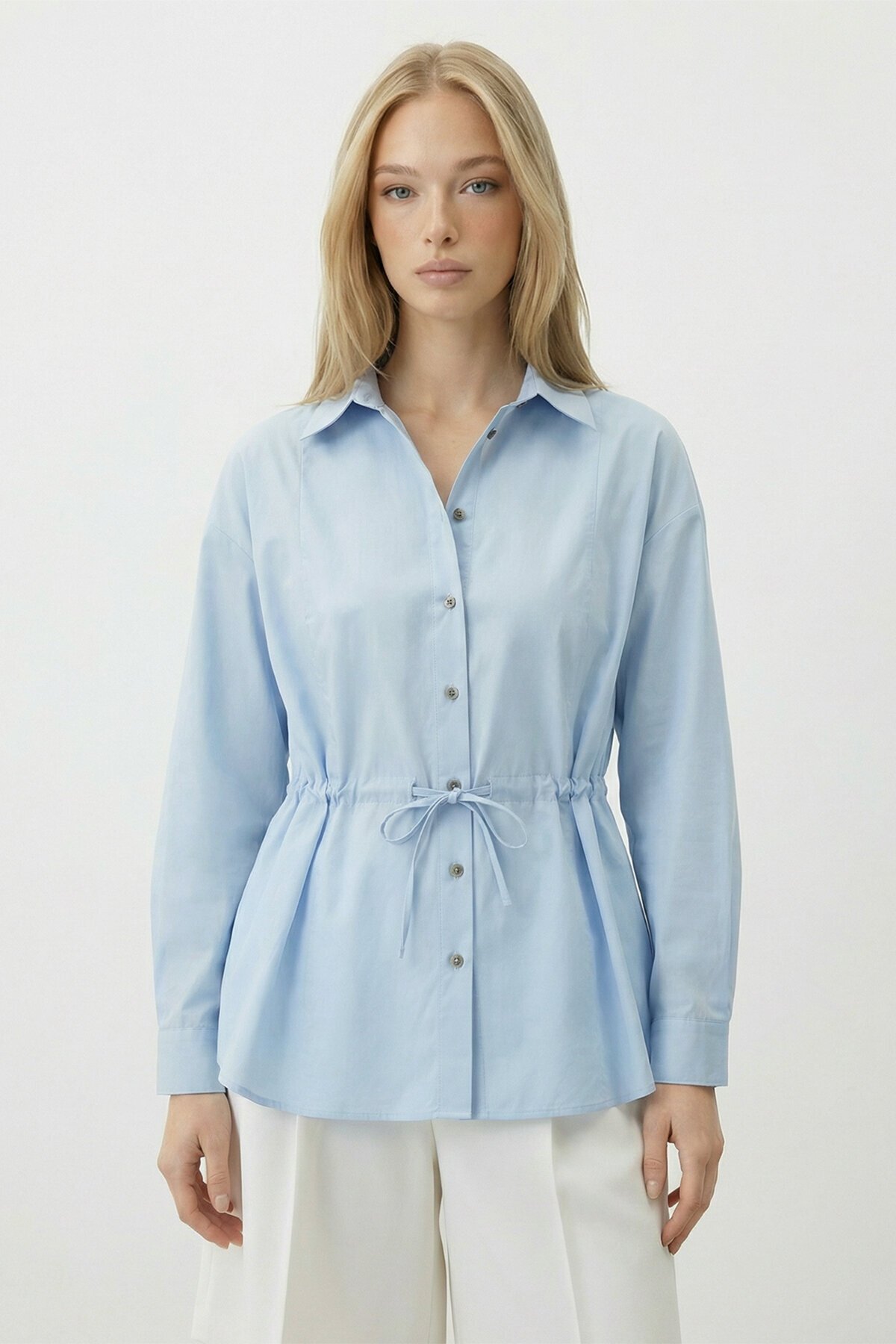 Belden Bağlamalı Gömlek