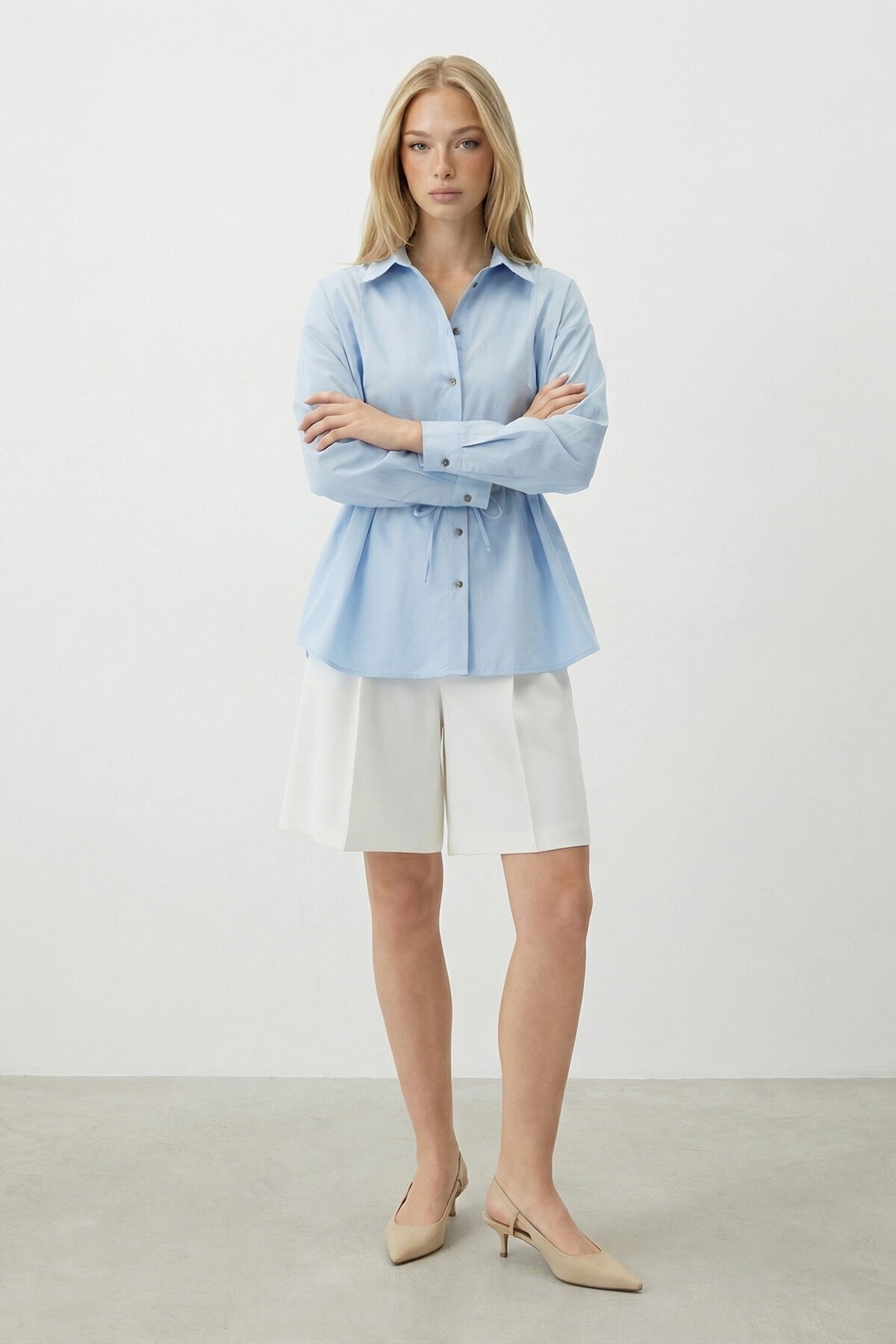 Belden Bağlamalı Gömlek