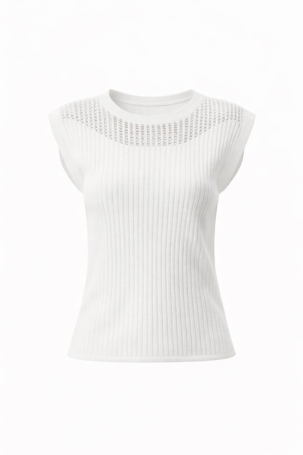 Beyaz Kayık Yaka Omuzları Delik Ajurlu Kolsuz Triko Bluz