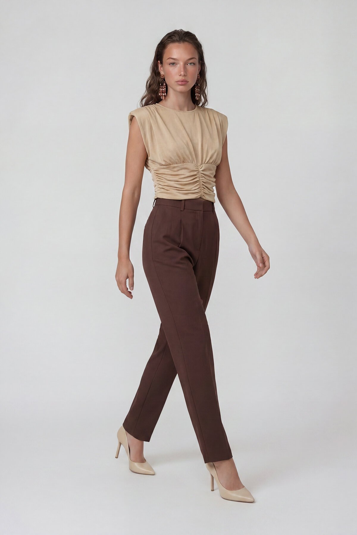 Bisiklet Yaka Drape Detaylı Vatkalı Sandy Bluz
