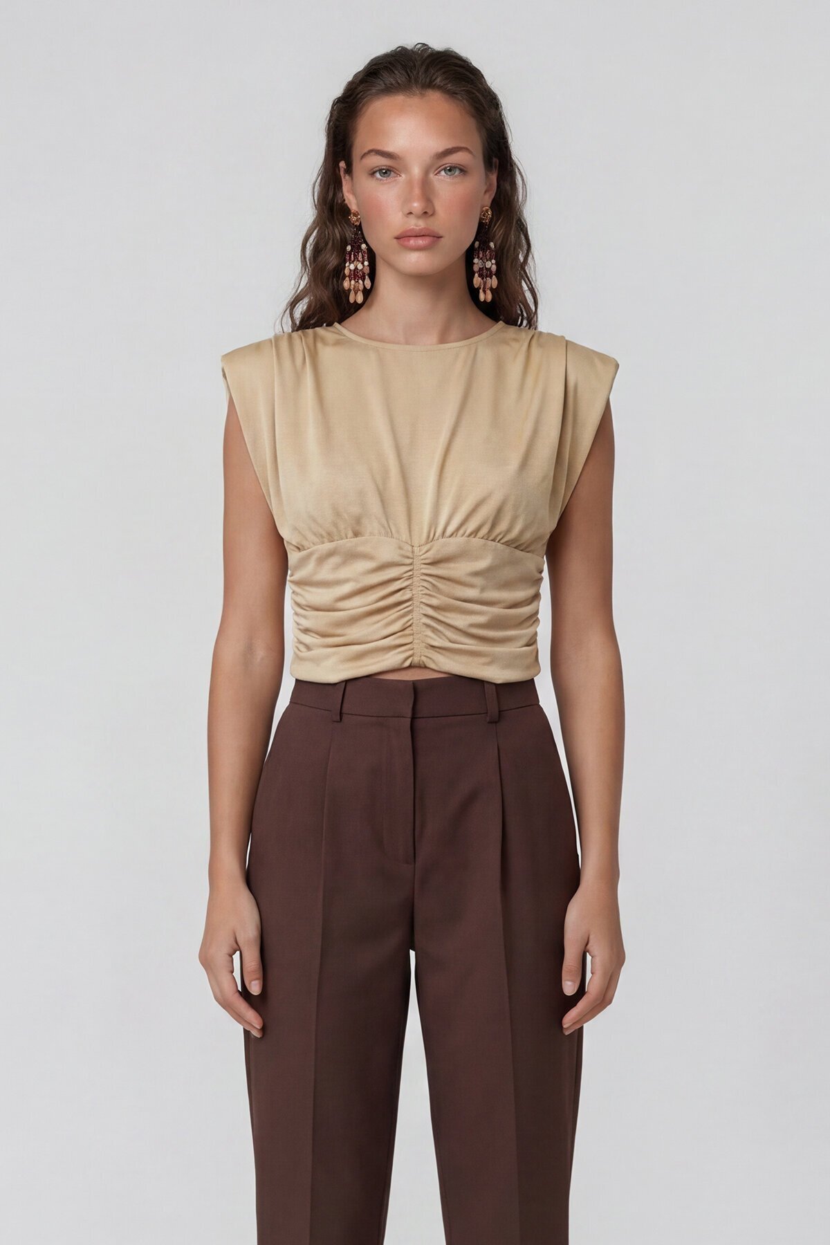 Bisiklet Yaka Drape Detaylı Vatkalı Sandy Bluz