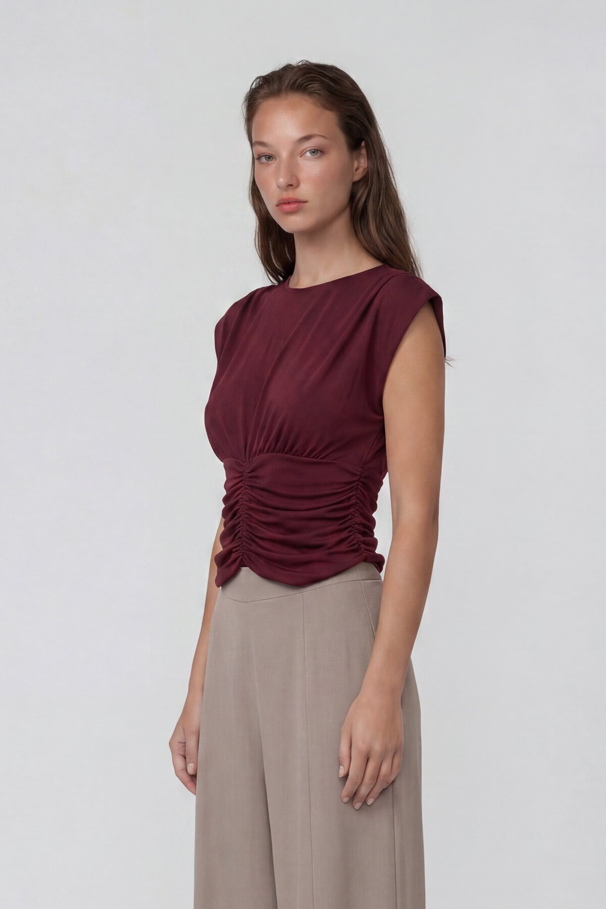 Bisiklet Yaka Drape Detaylı Vatkalı Sandy Bluz