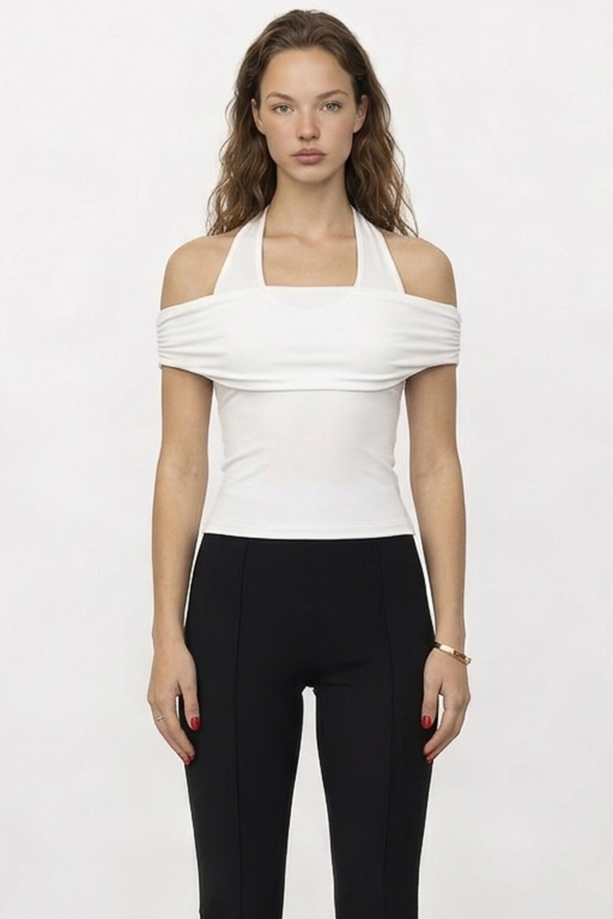 Boyundan Askılı Drapeli Dar Kalıp Bluz