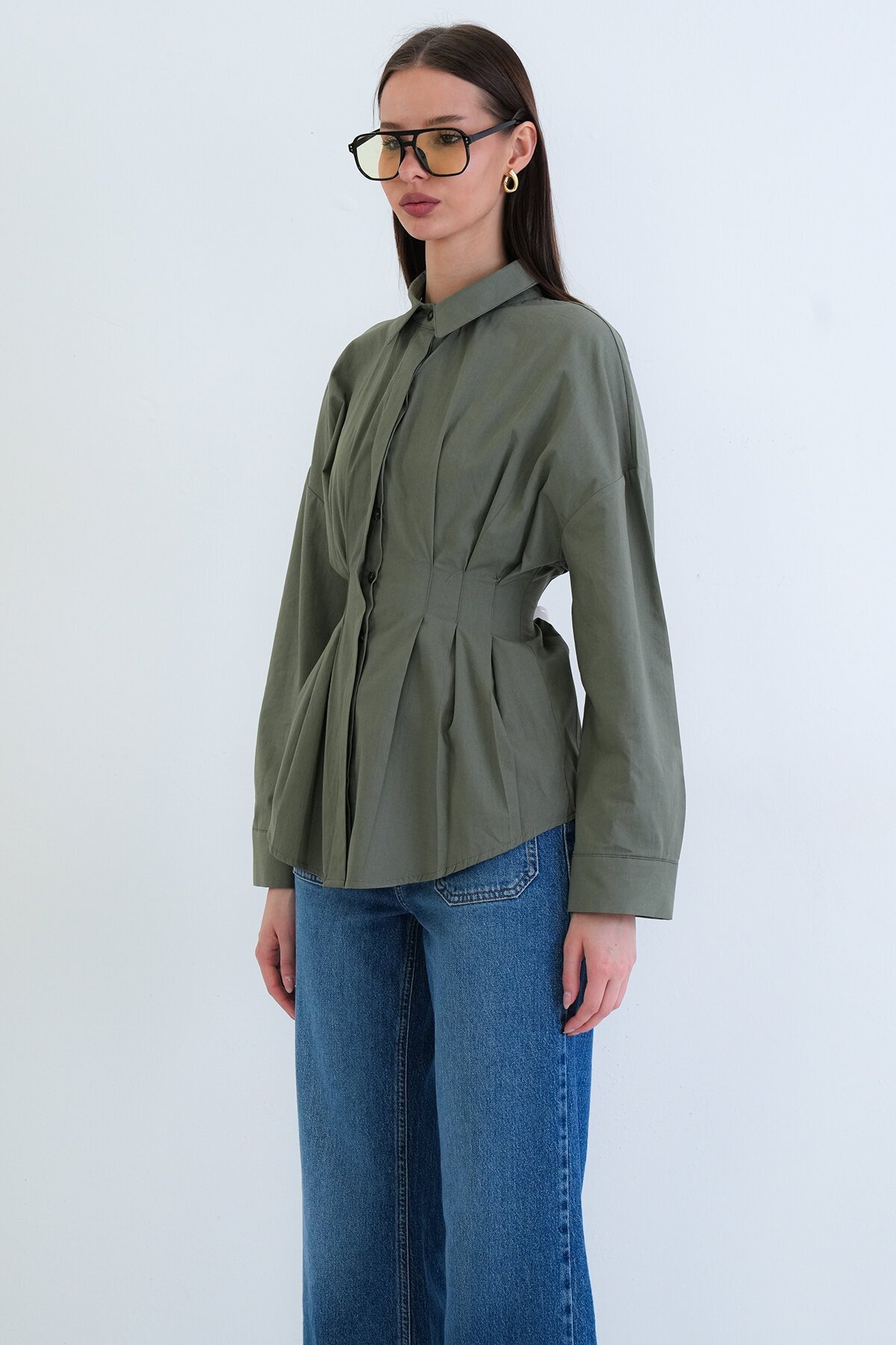 Büzgü Detaylı Gömlek