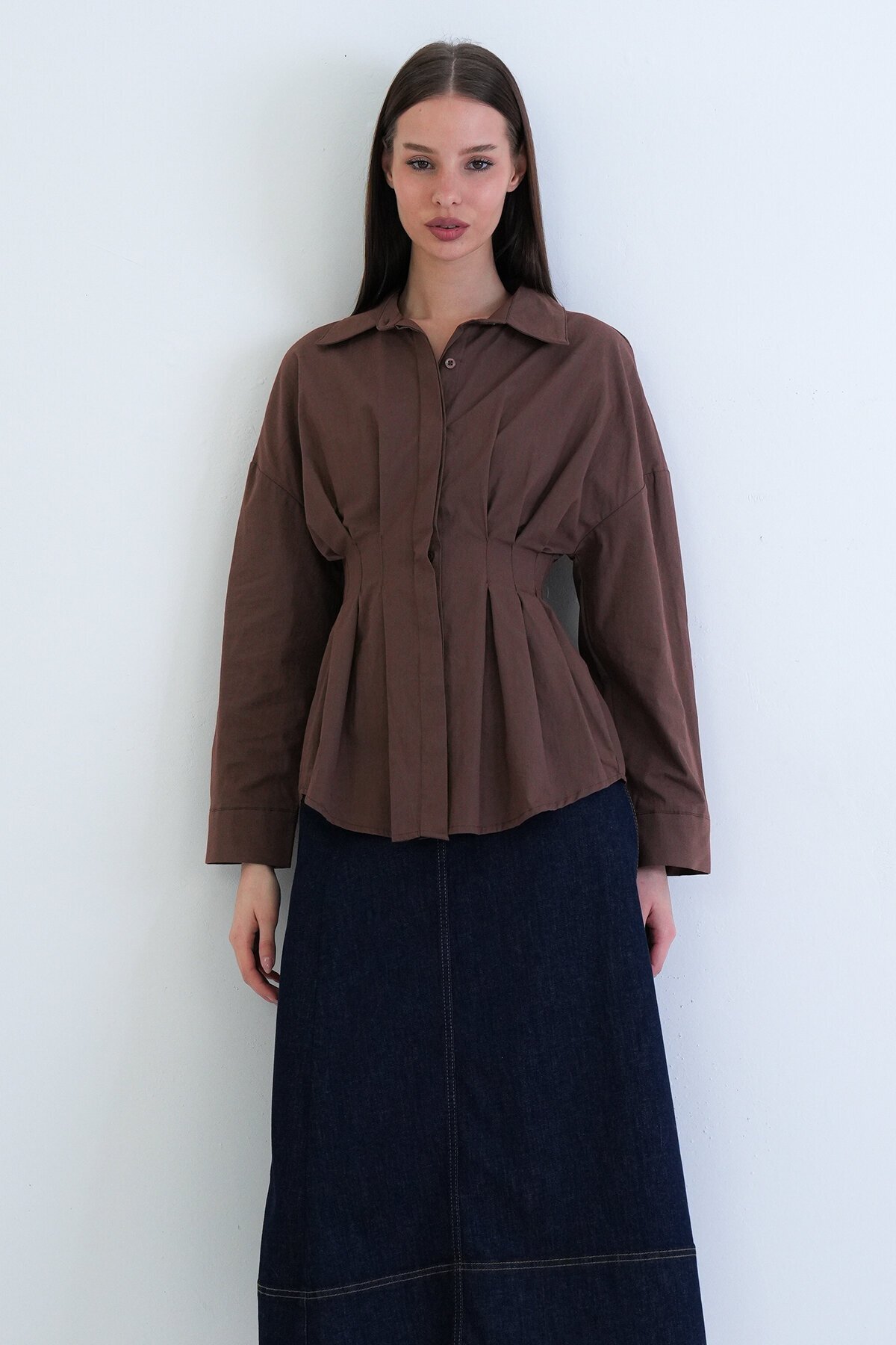 Büzgü Detaylı Gömlek