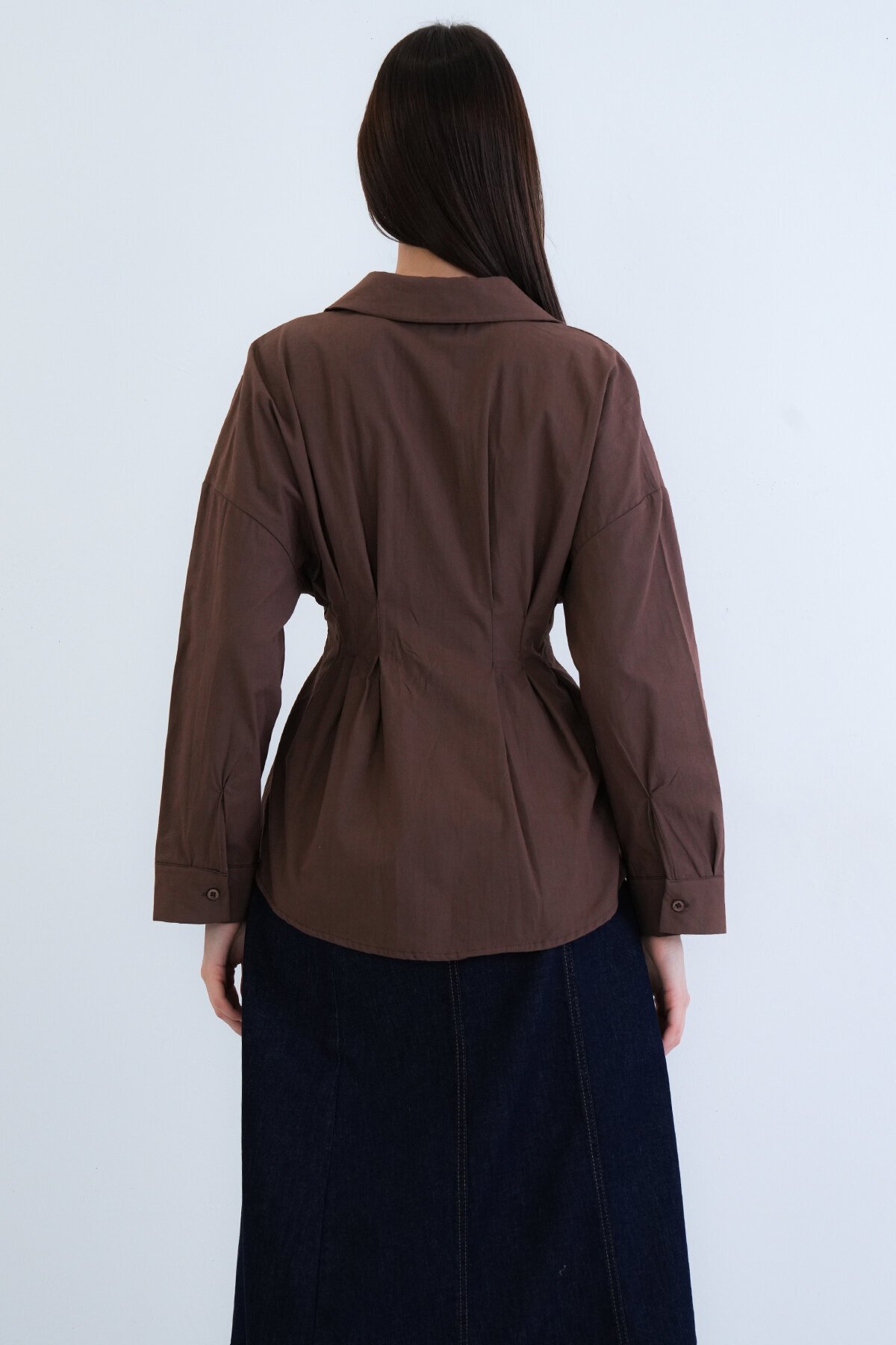 Büzgü Detaylı Gömlek