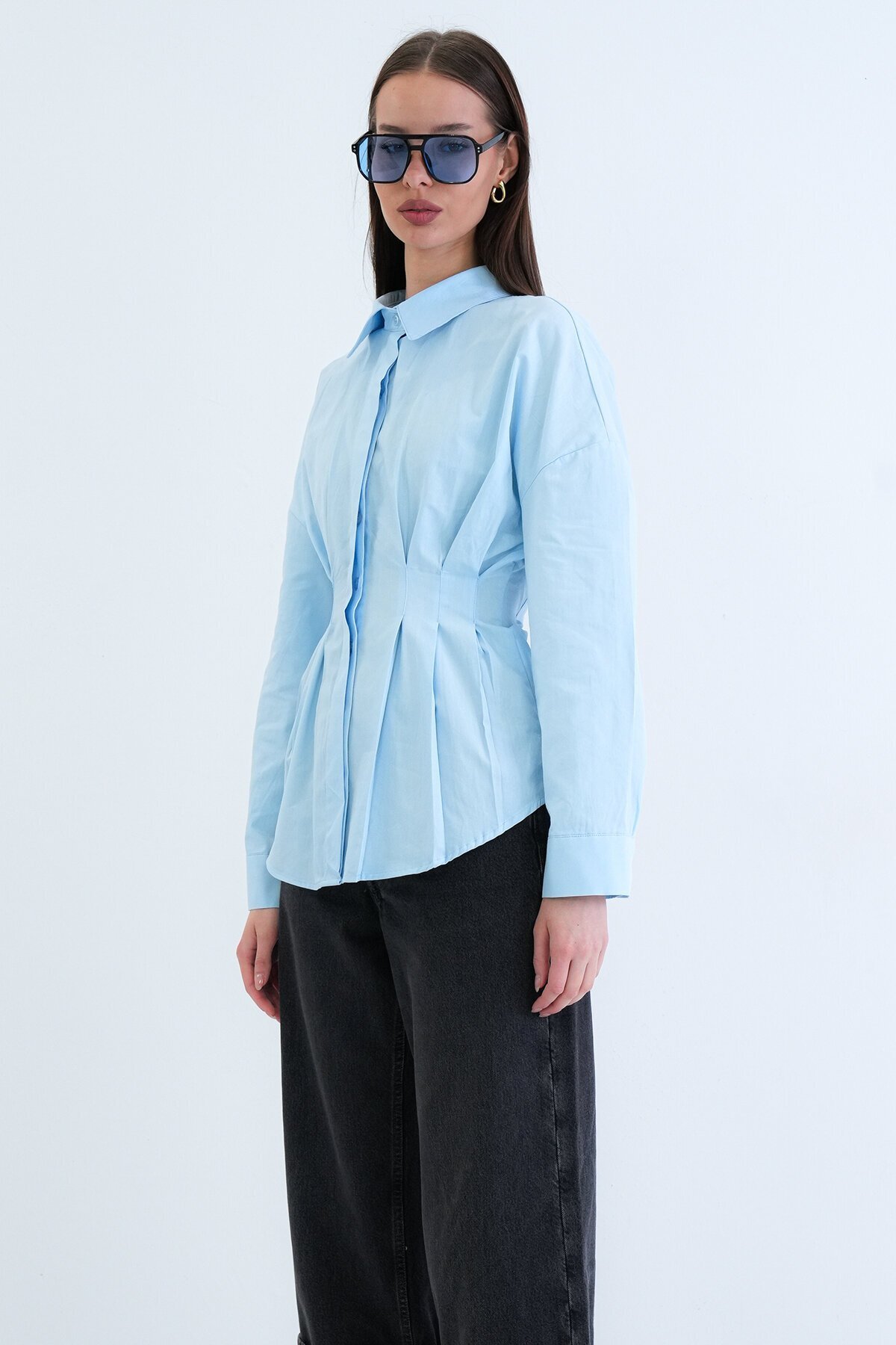 Büzgü Detaylı Gömlek