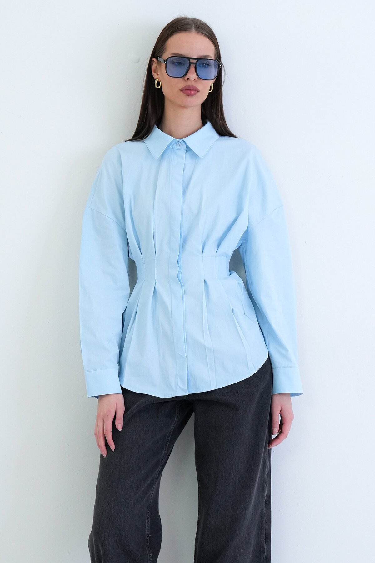 Büzgü Detaylı Gömlek