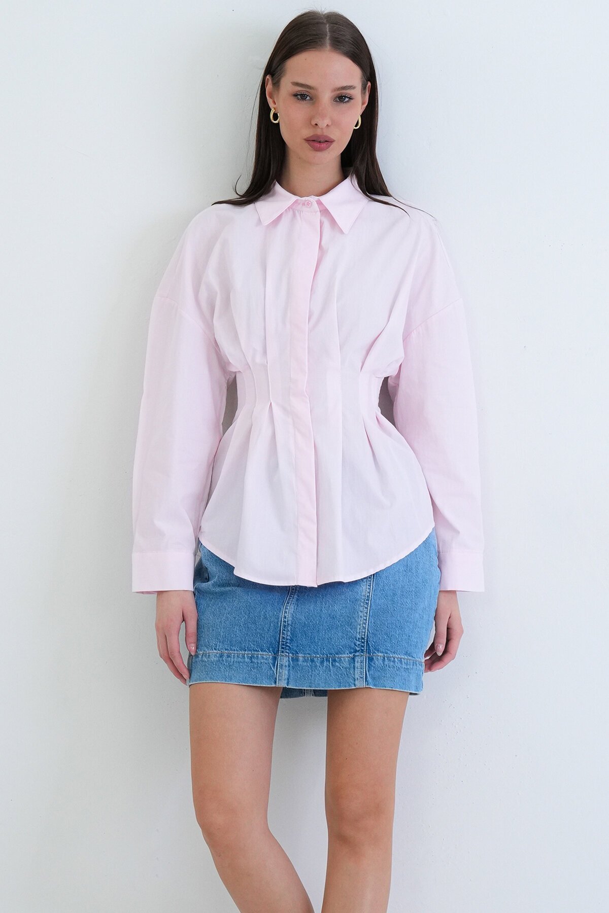 Büzgü Detaylı Gömlek