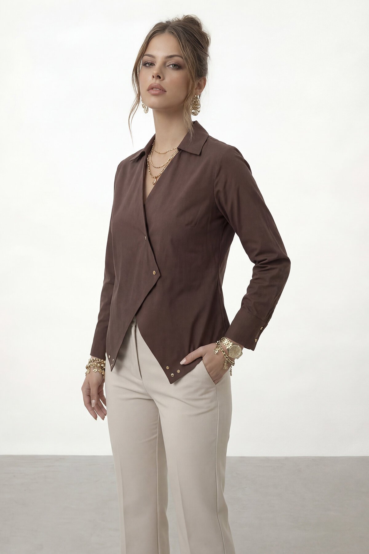 Çapraz Kapama Detaylı Uzun Kol Bluz