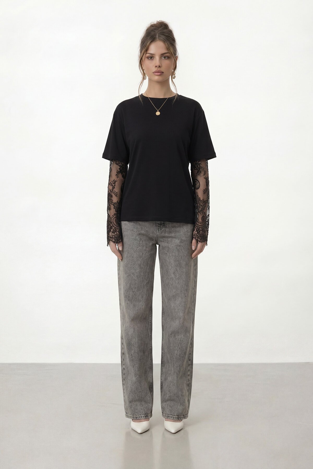 Dantel Kol Detaylı Kısa Kol Oversize T-Shirt